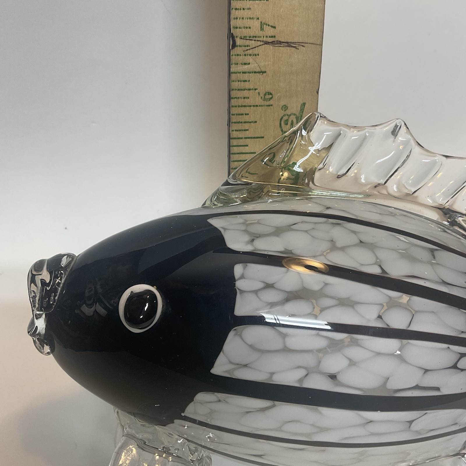 VTG Art Glass Fish Hand Blown Murano Style Figurine Aquarium BLACK WHITE CLEAR