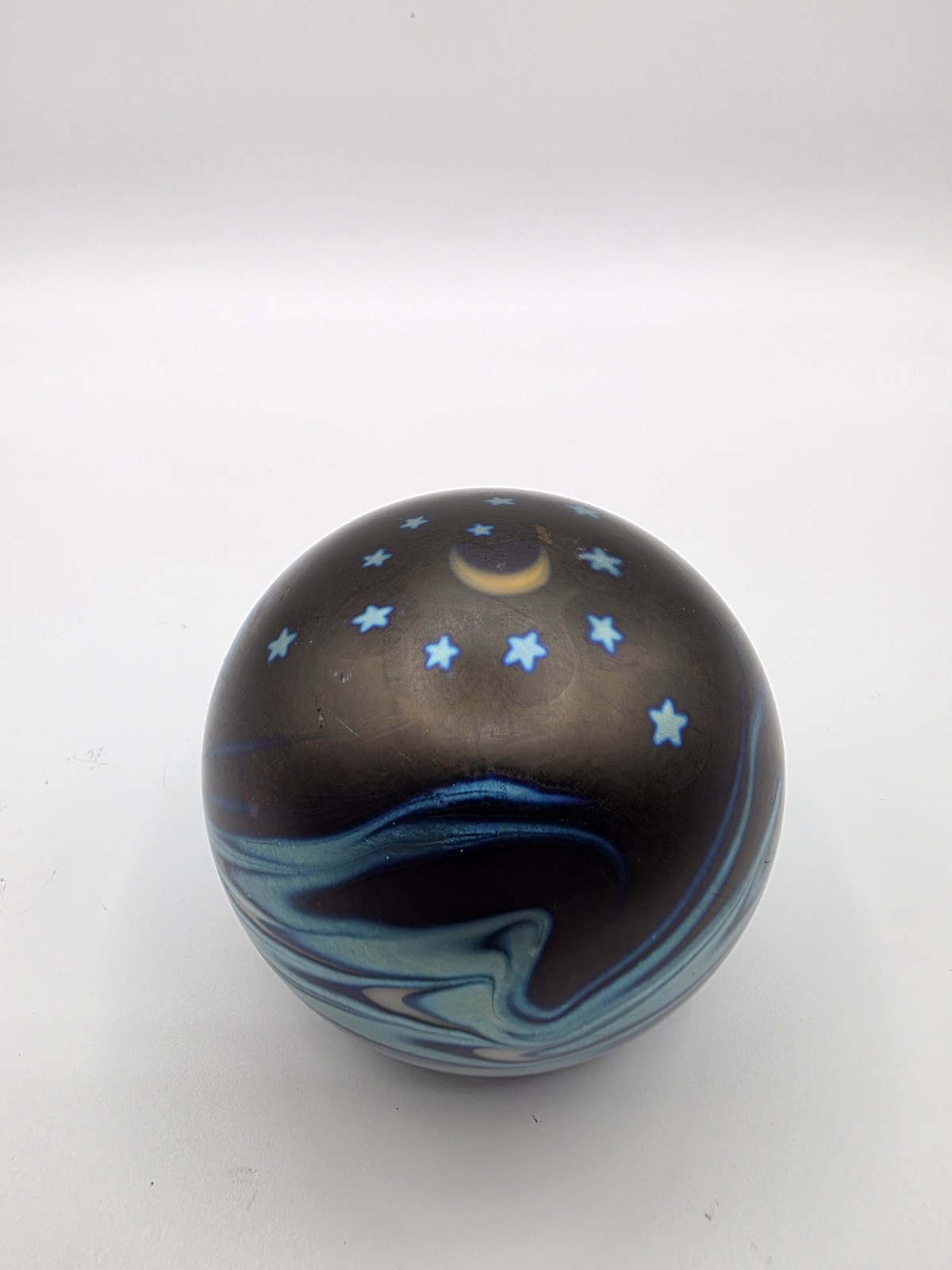 1987 Lundberg Studios Starry Night Moon & Waves Glass Paperweight