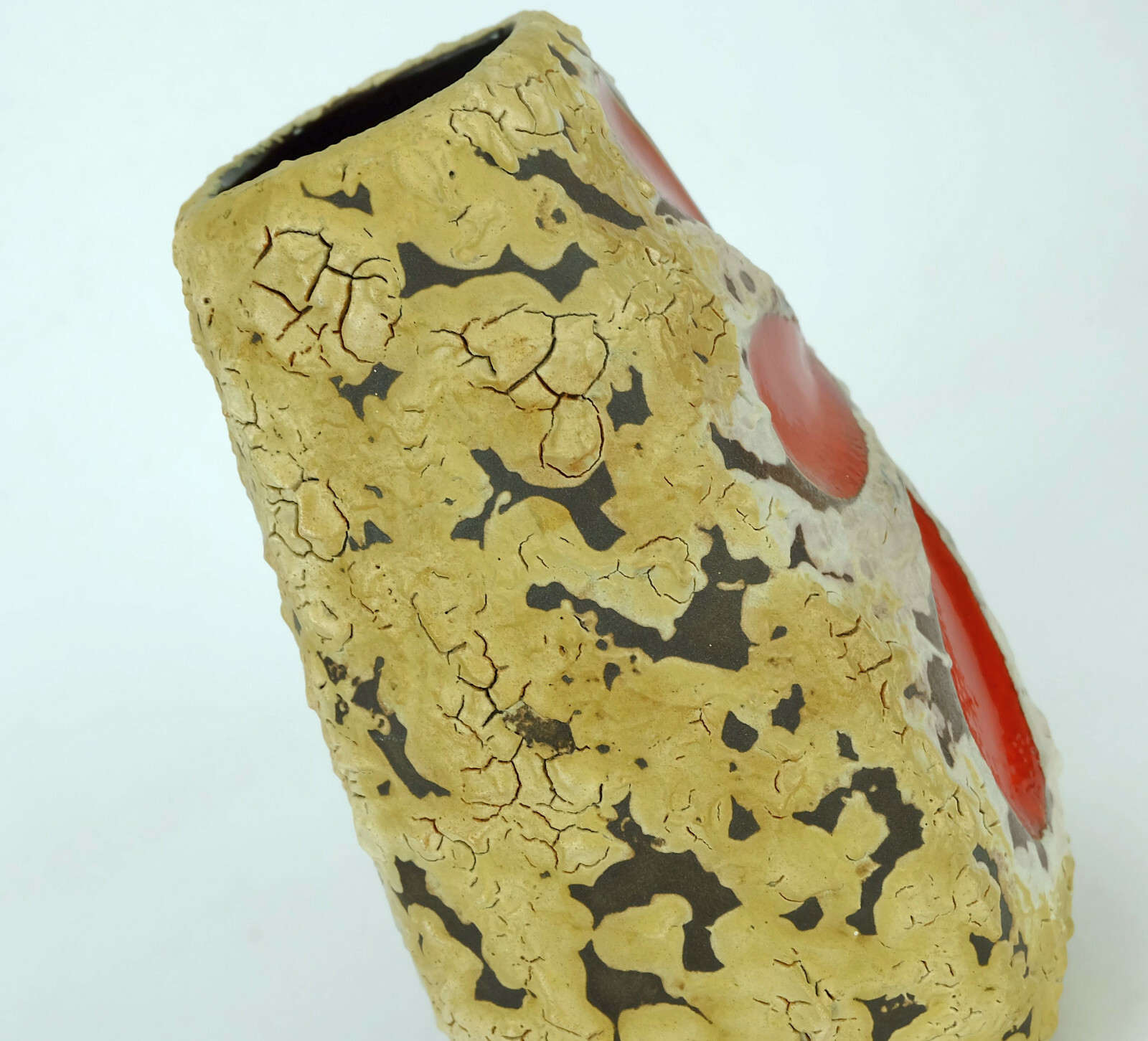 mid century fat lava VASE es-keramik WGP brown beige glaze red leaf pattern
