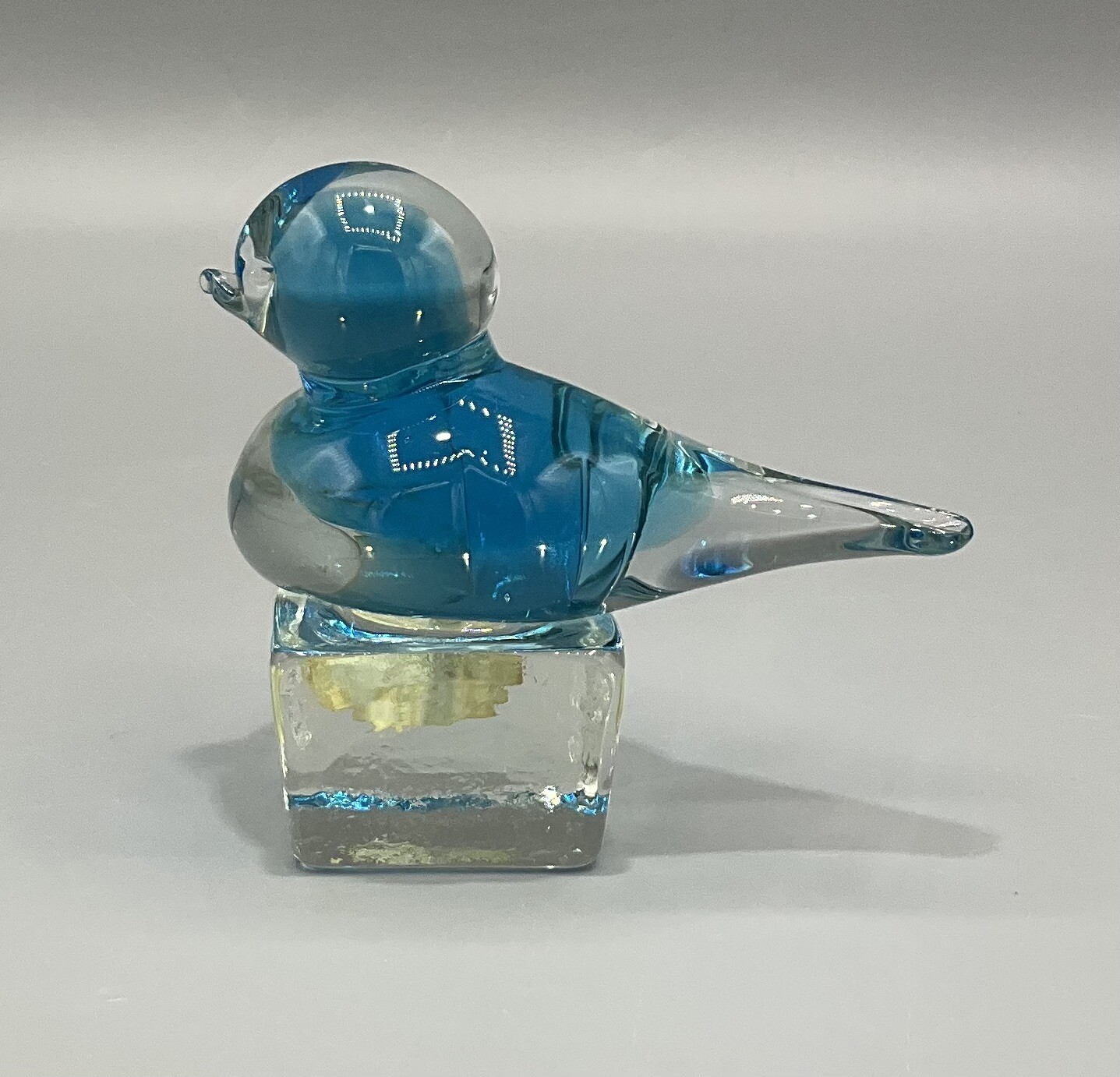 Vtg Blue/Clear Glass Bird on Cube ICET Arte Murano Uranium or Manganese UV Glow