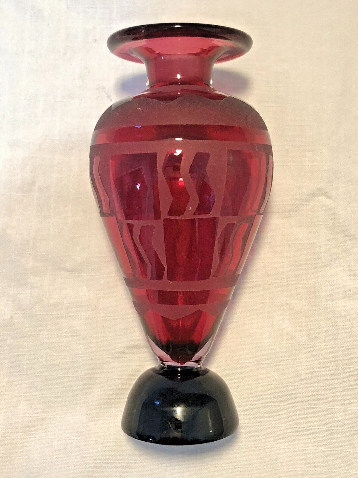 Steven Correia Signed 1990 Red Cameo Art Glass Limited Edition Vase 5 1/2 Inches