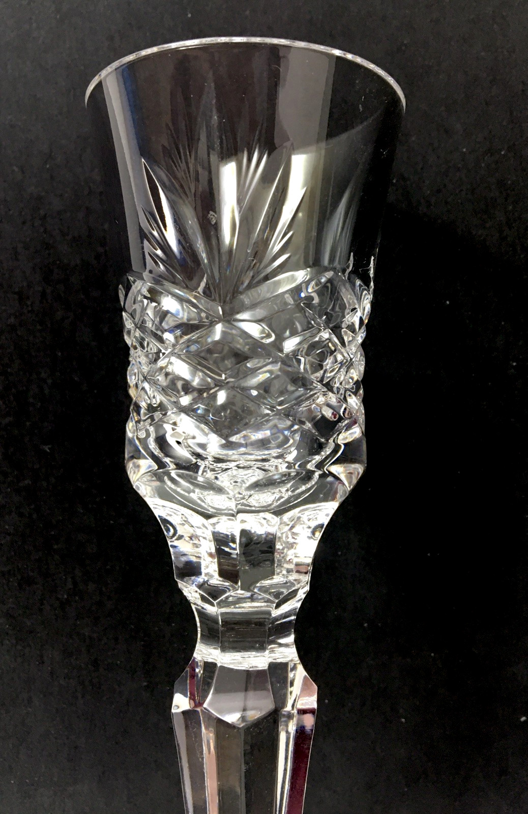 2 Essex Candle Sticks 24% Lead Crystal Clear Industries Fan & Crisscross 1997-13