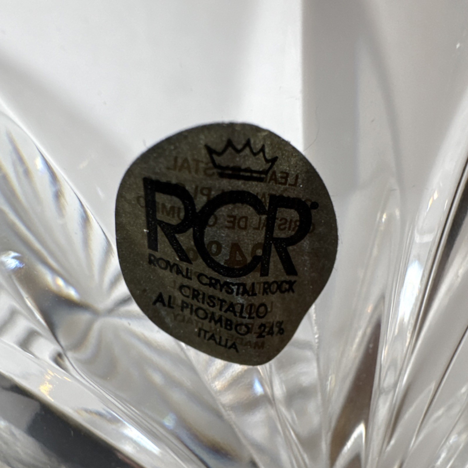 ROYAL CRYSTAL ROCK Clear Cut Crystal Starburst Vase 10 in Tall Made in Italy