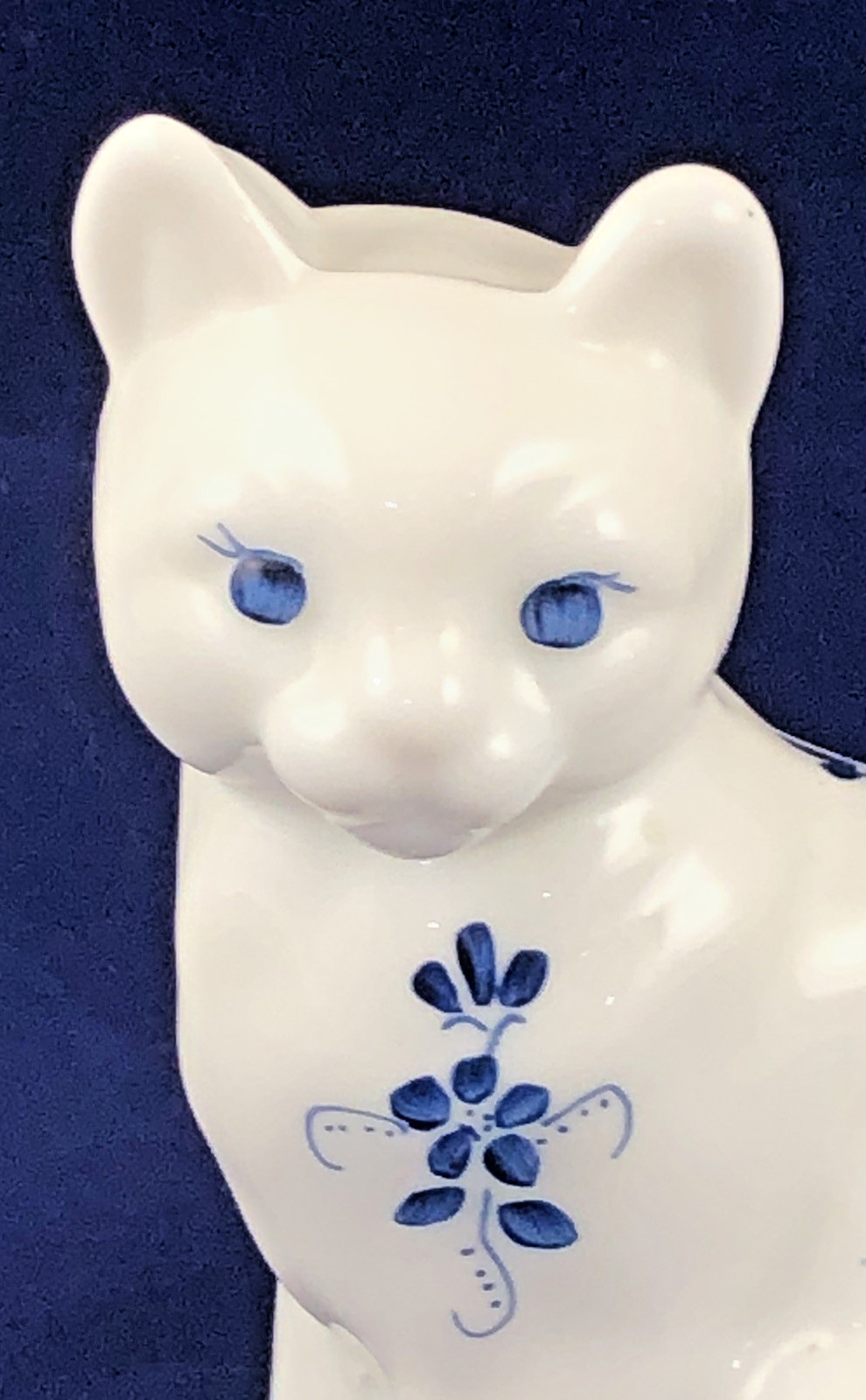 Vintage Fenton Glass Cat Hand Painted Artist Signed White With Blue Flowers