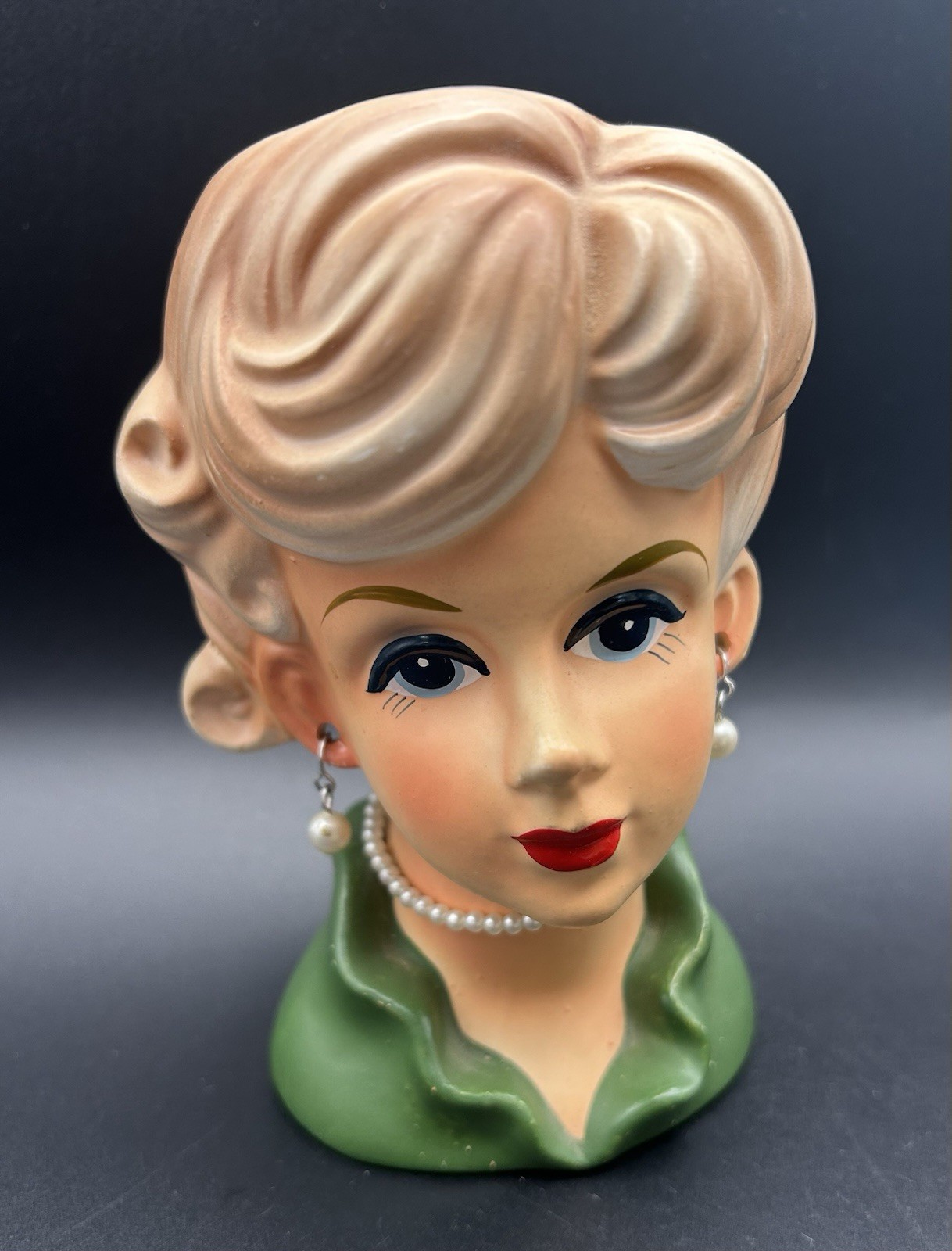 Rubens 4129 Lady Head Vase Teen Girl Blond, Green Top Pearl Earrings & Necklace