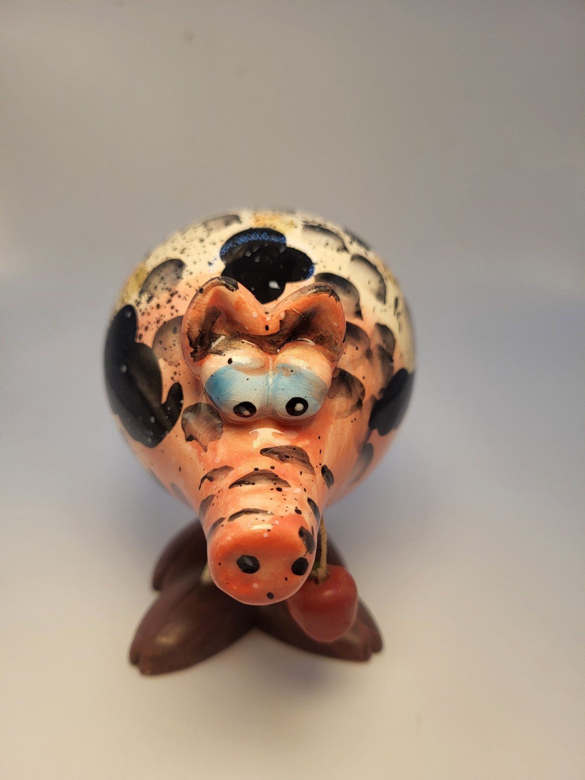 Animal Antics By Bamboleo Glazed Ceramic Wobbly Legs Pig & Apple Figure 5” 2006