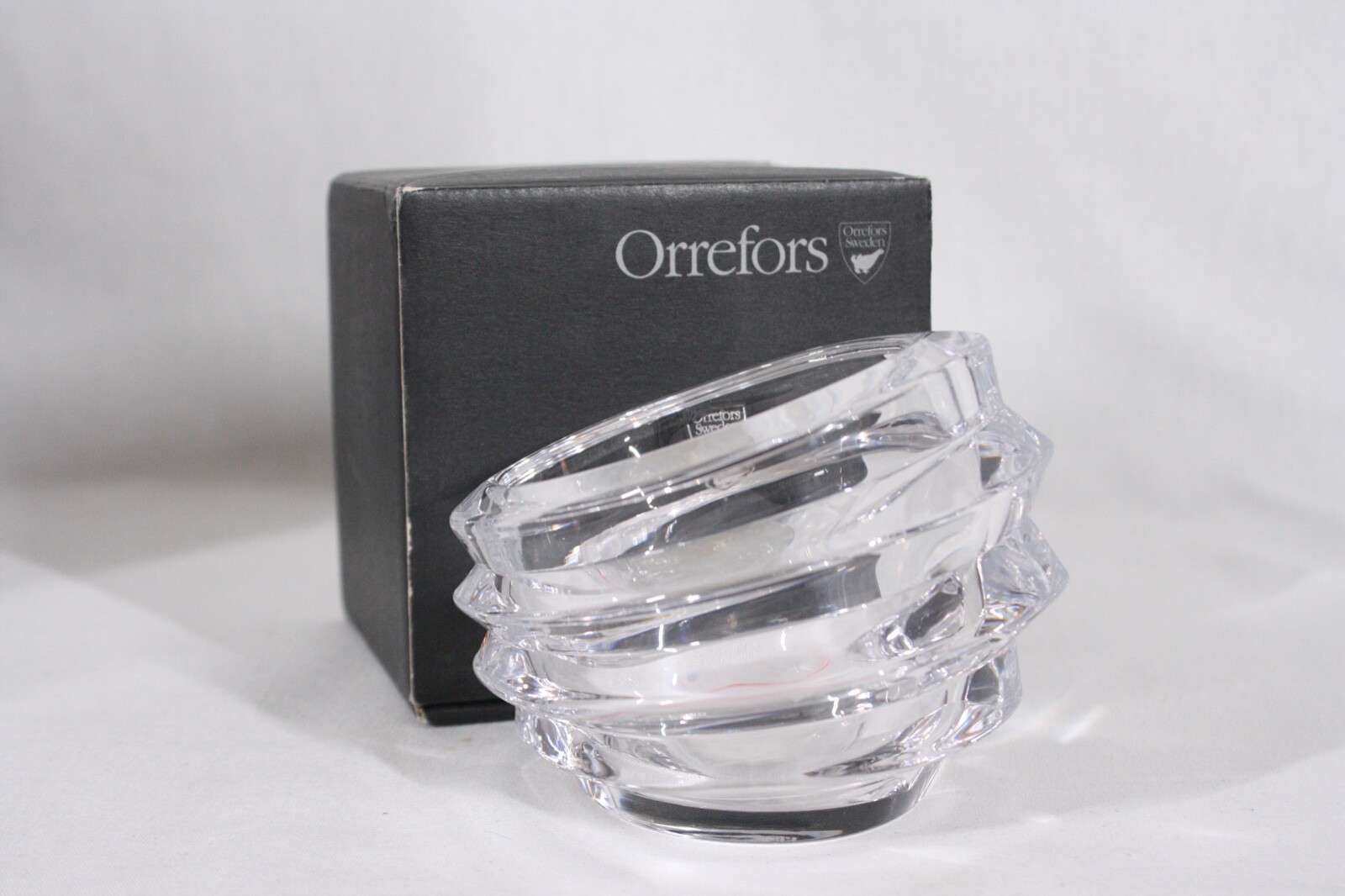 ORREFORS CRYSTAL ECO CLEAR VOTIVE CANDLE HOLDER 3 1/2″ x 4 1/2″ SQ NEW IN BOX