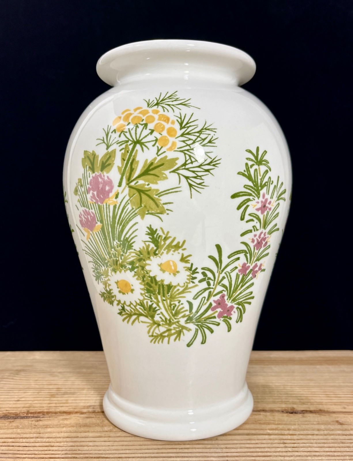 Portmeirion England “HERB GARDEN” National Trust Floral Vase EUC Vtg HTF