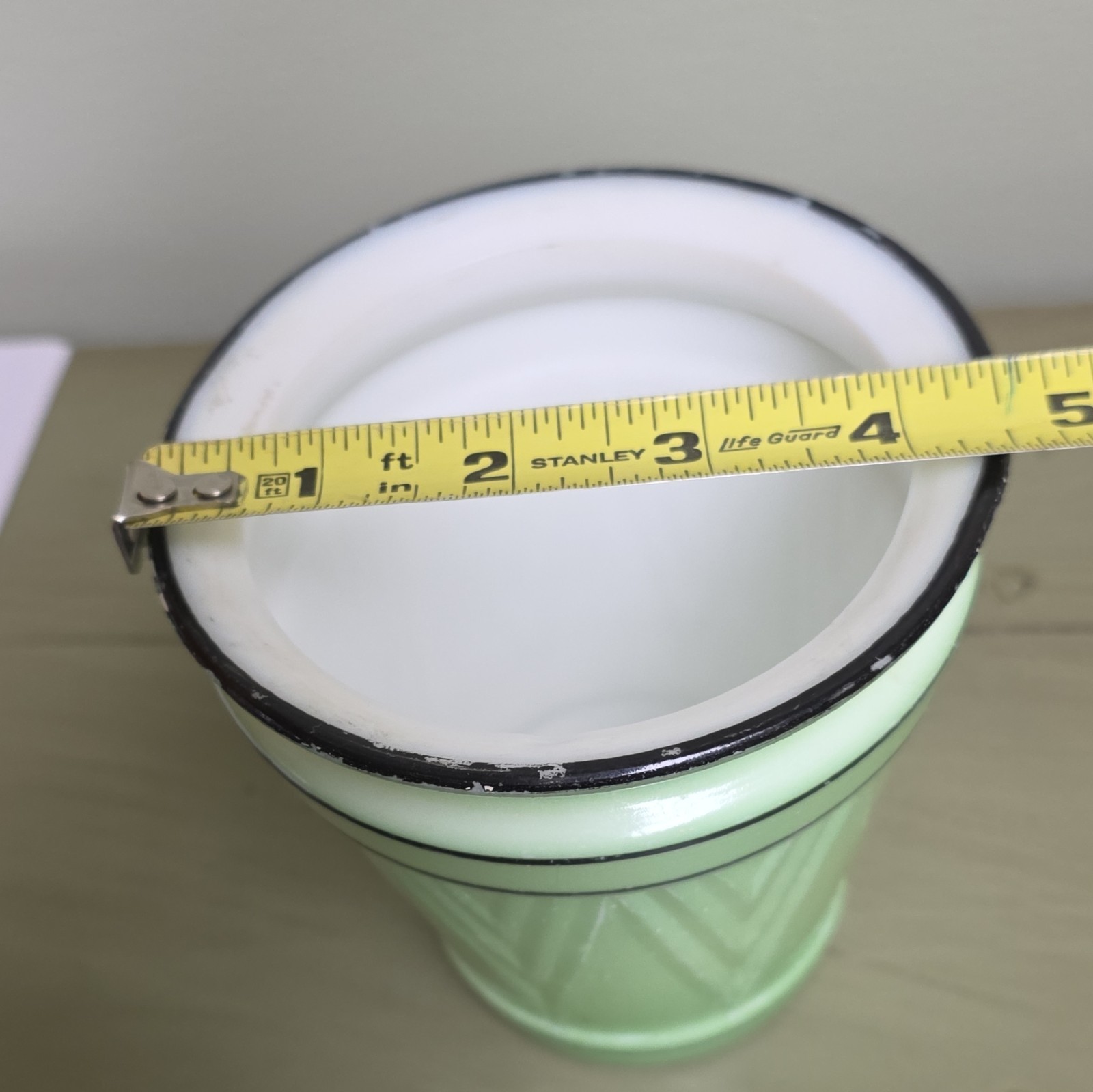 Mid 20th C Green Enamel Metal Round Planter Pot, White Interior, 5 in Tall