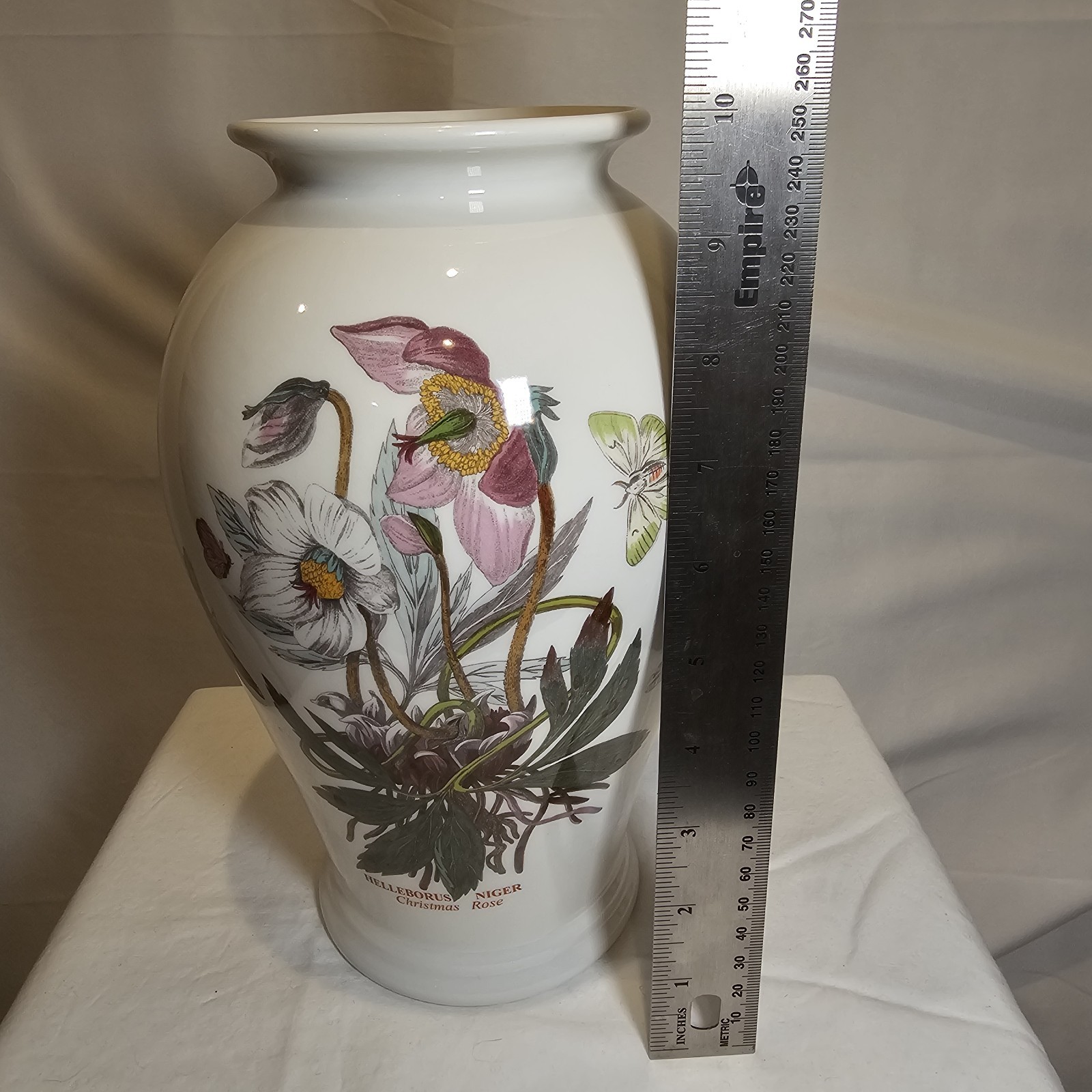 Portmeirion Botanic Garden Vase Helleborus Niger Christmas Rose Canton Floral