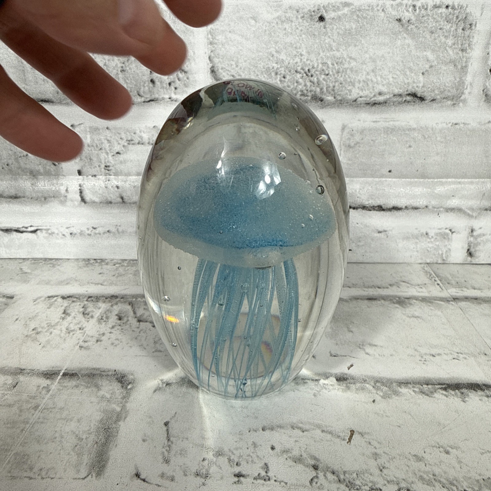 Jellyfish Paperweight Art Glass 4.5″ Glow In The Dark 4lb 3″ W