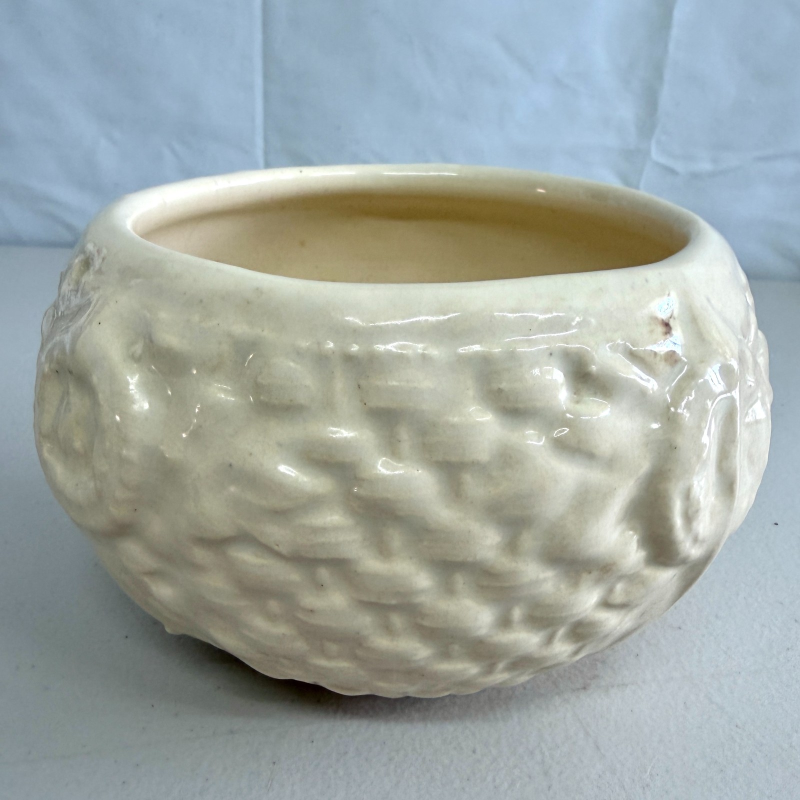 Vintage Nelson McCoy Basketweave Hanging Planter Ivory Pottery Bowl 5in 1930s
