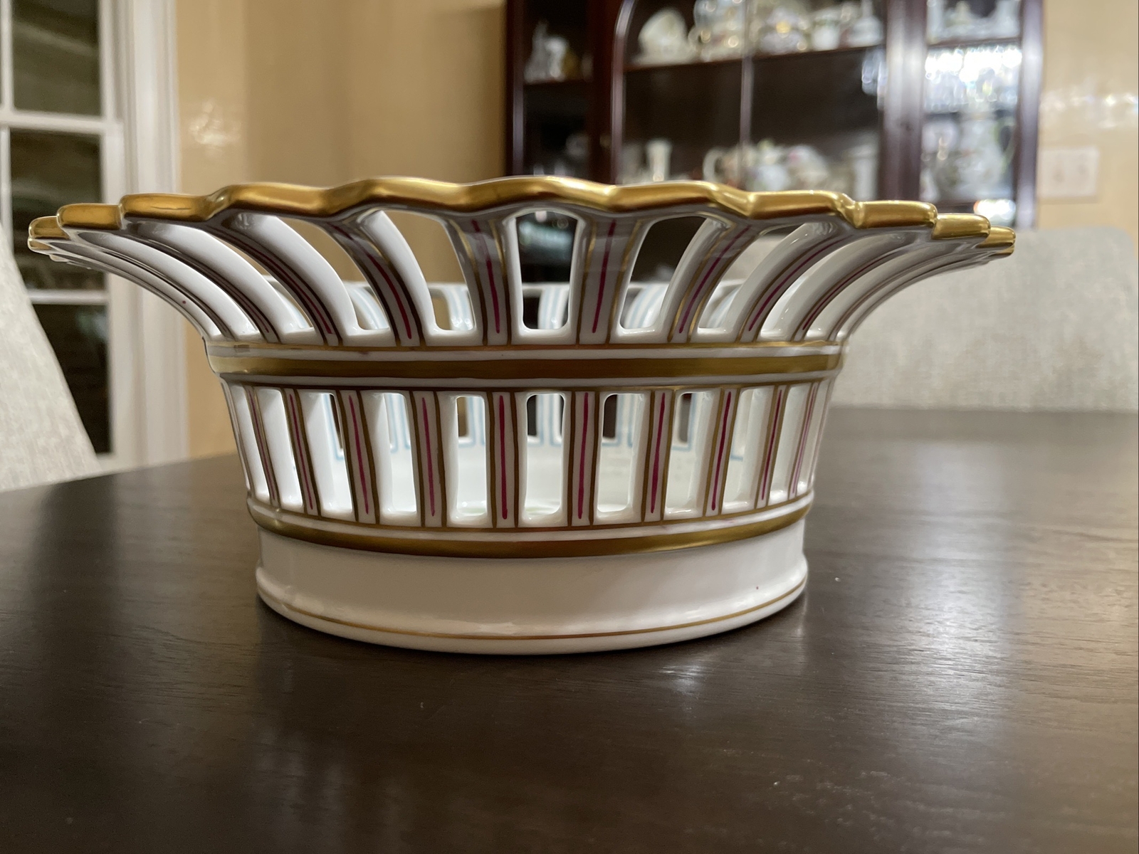 HEREND Rothschild Bird Pierced / Reticulated Basket With Handles -Mint 7408/Ro