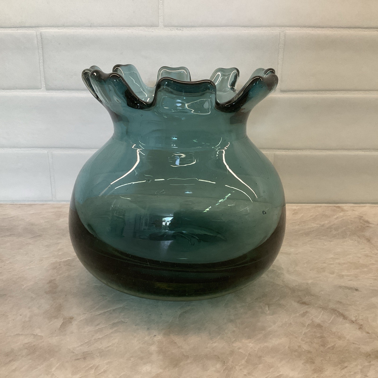 Barovier & Toso (Murano) Unique Mid-Century Hand Blown Art Glass Vase