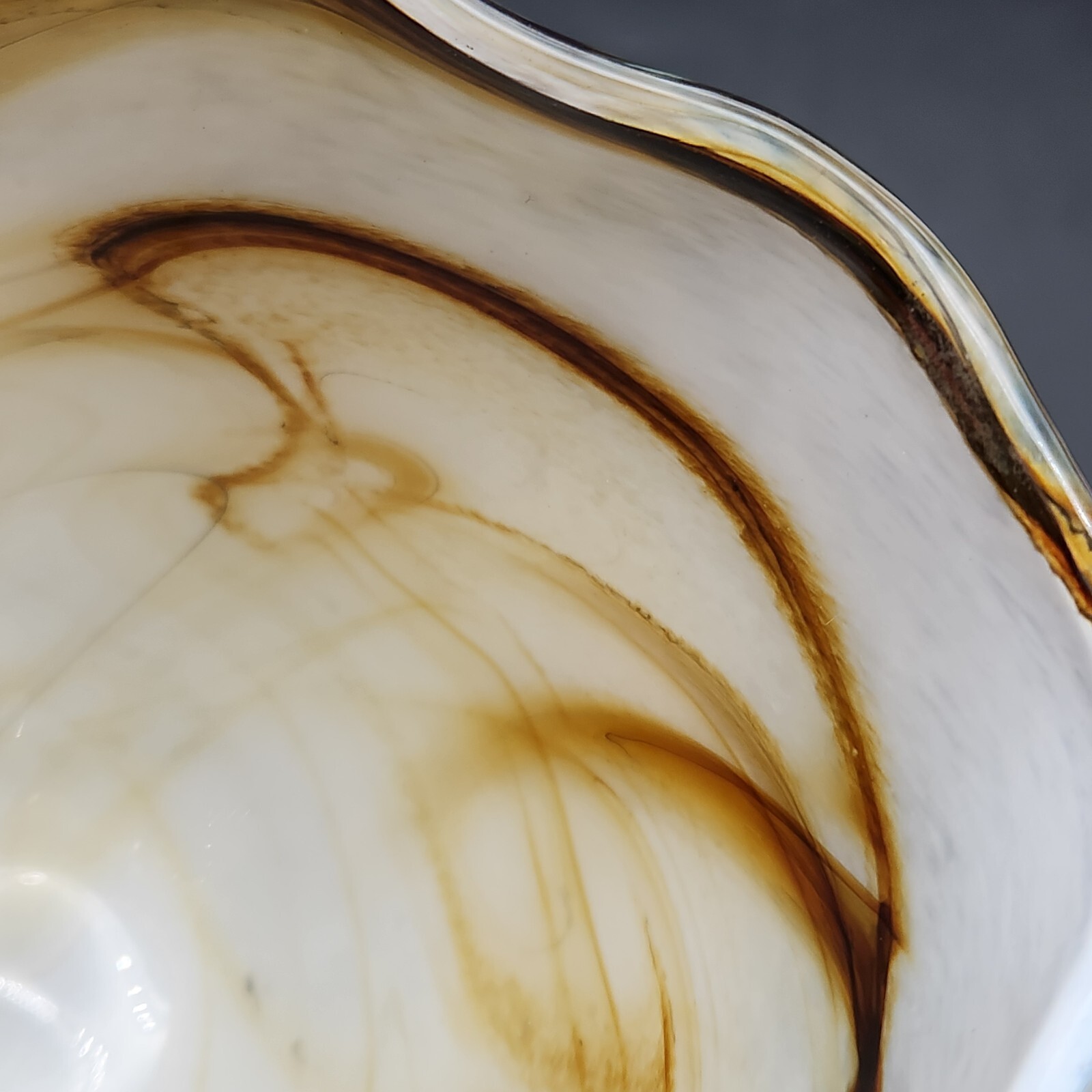 Signed Fire On The Mountain Art Glass Vase Brown Red Freeform Cased 2003 4.5″T
