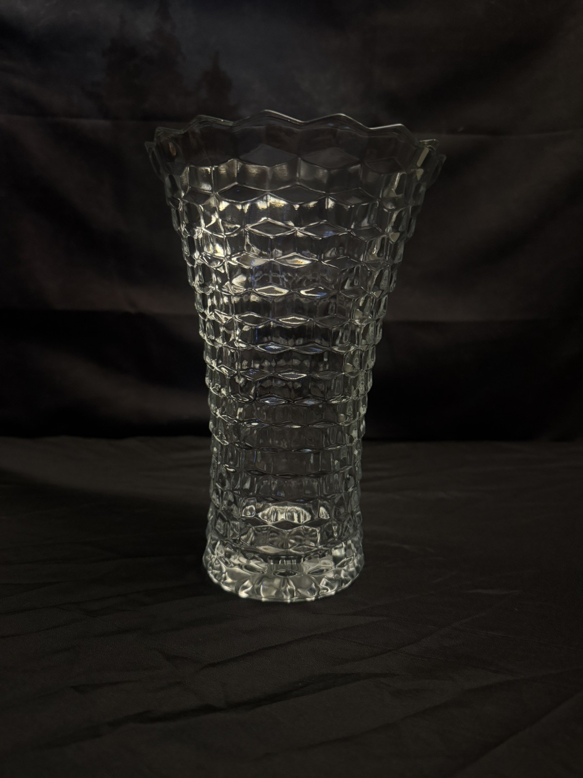 8″ Vintage HOMCO Whitehall Cube Cubist Glass Flared Flowers Vase