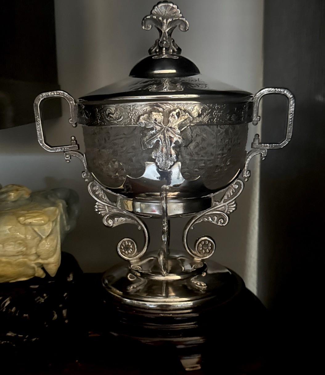 Rare 1883 J.u.S. Schüt Quadruple Silverplate , Lidded Presentation Urn
