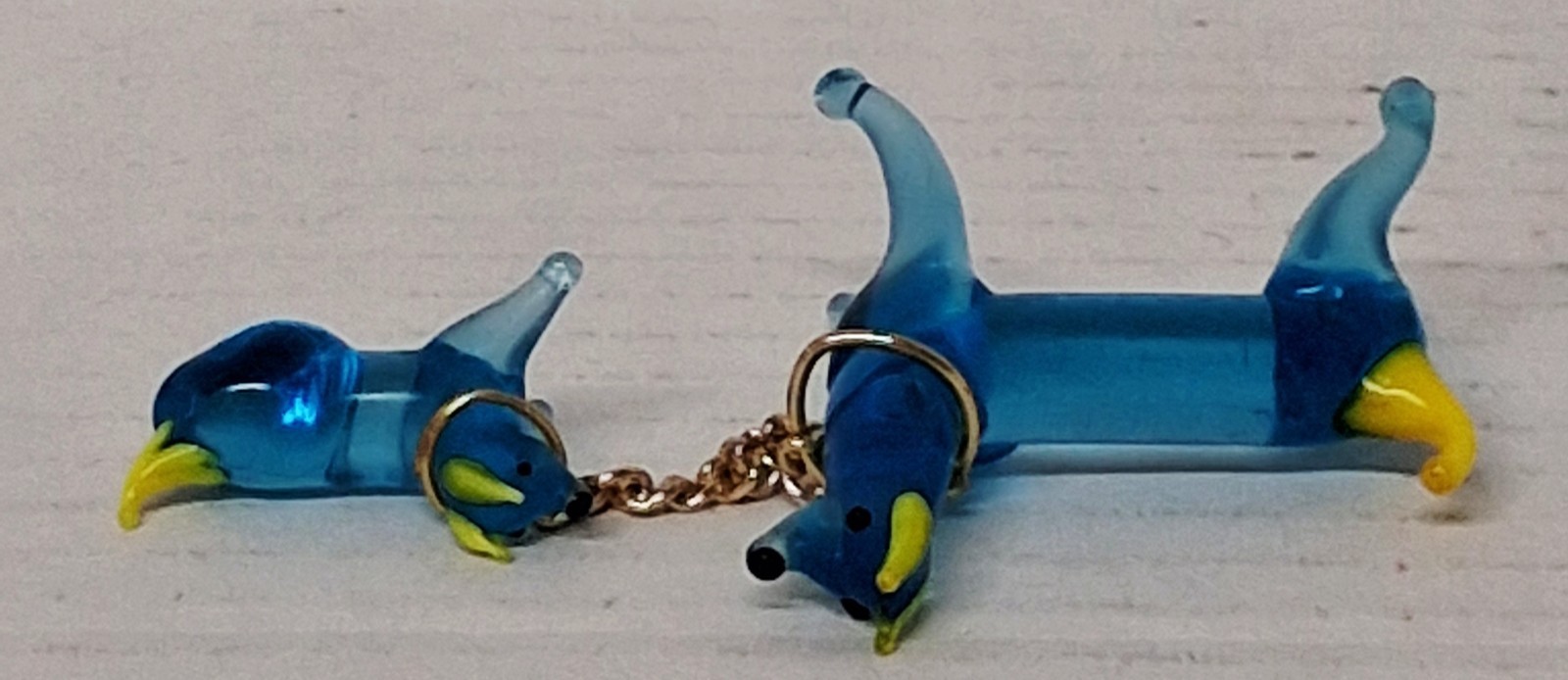 Vintage Blown Glass Momma And Puppy On Chain Figure MCM