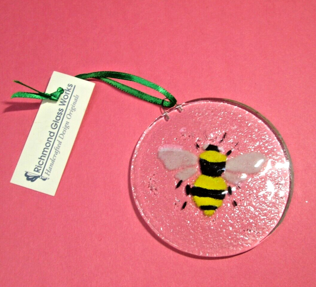 Honey Bee Fused Glass Suncatcher Ornament Richmond Glass Works NWT