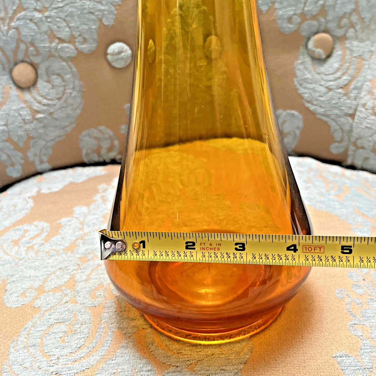 Vintage MCM Honey Amber Tall Swung Vase 18×4″ – L.E. Smith Vase (?)