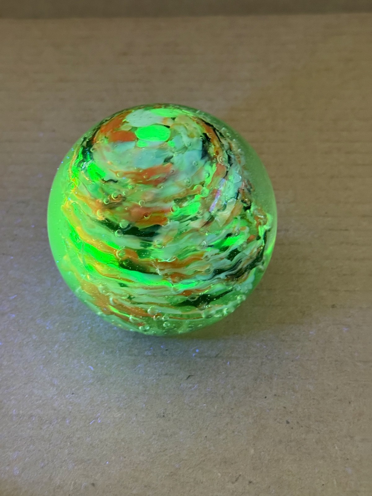 Boyd URANIUM Glass Controlled Bubble Paperweight Stamped & Etch Signed 3 inch