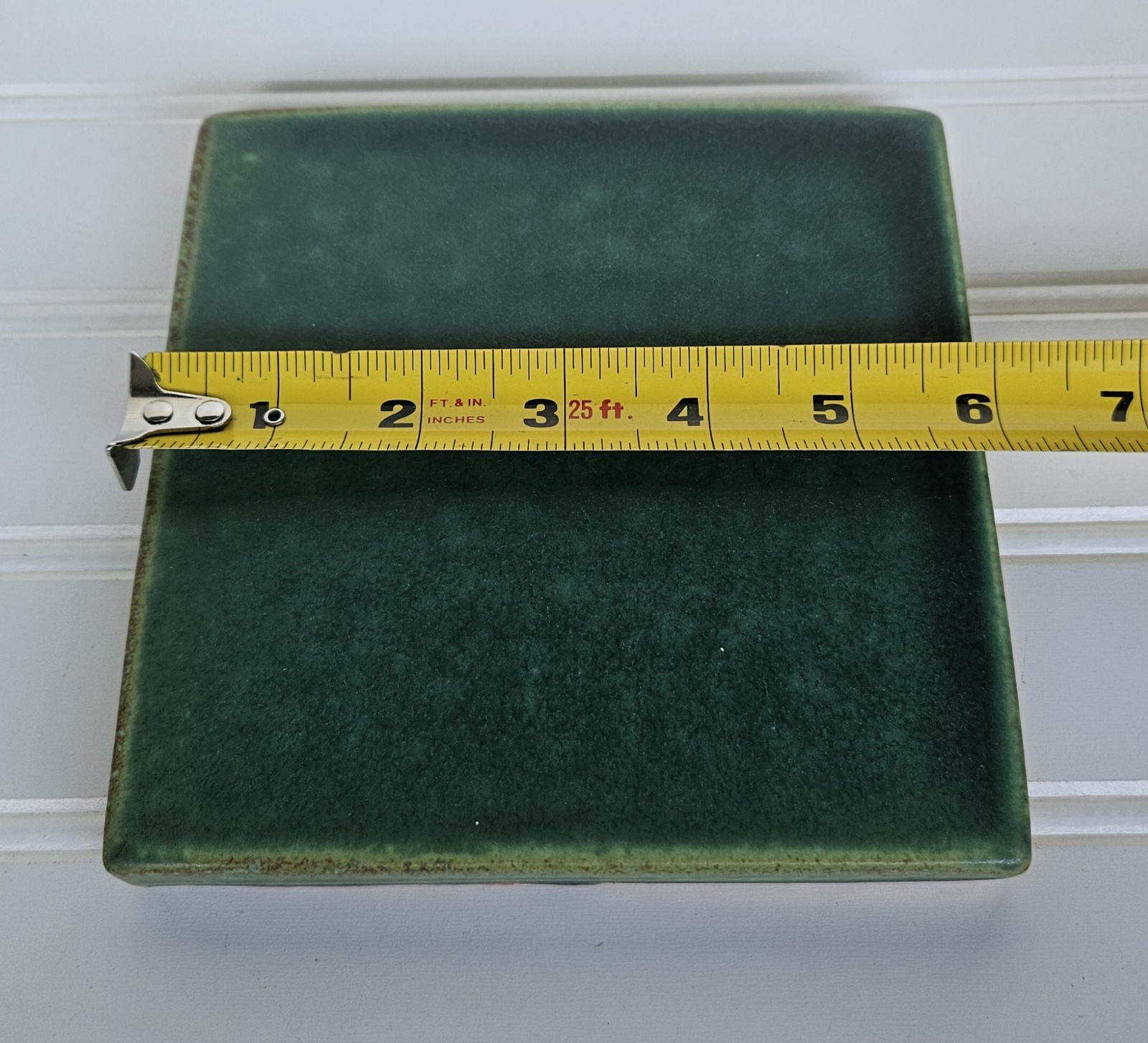 Vintage Motawi Tileworks Tile Laurel Green Ann Arbor Michigan 6×6 B22