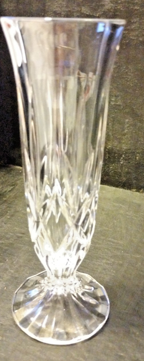 Cristal D’Arques Durand Bud Vase 7″ Crystal Footed Flower Glass Vase France B2