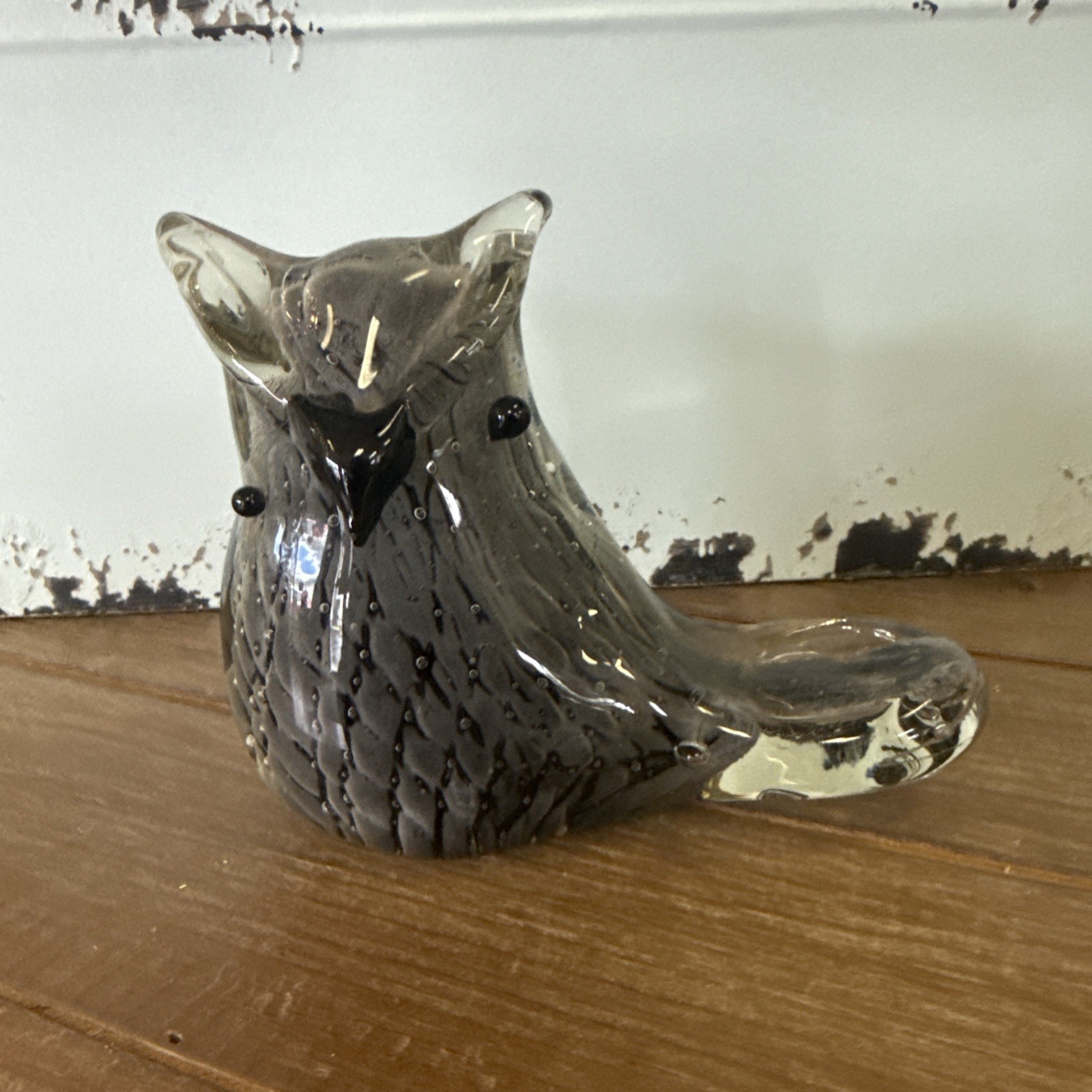 hand blown Glass Owl Gray Detailed Feathers 1 lb 4 oz 5 1/2″ long
