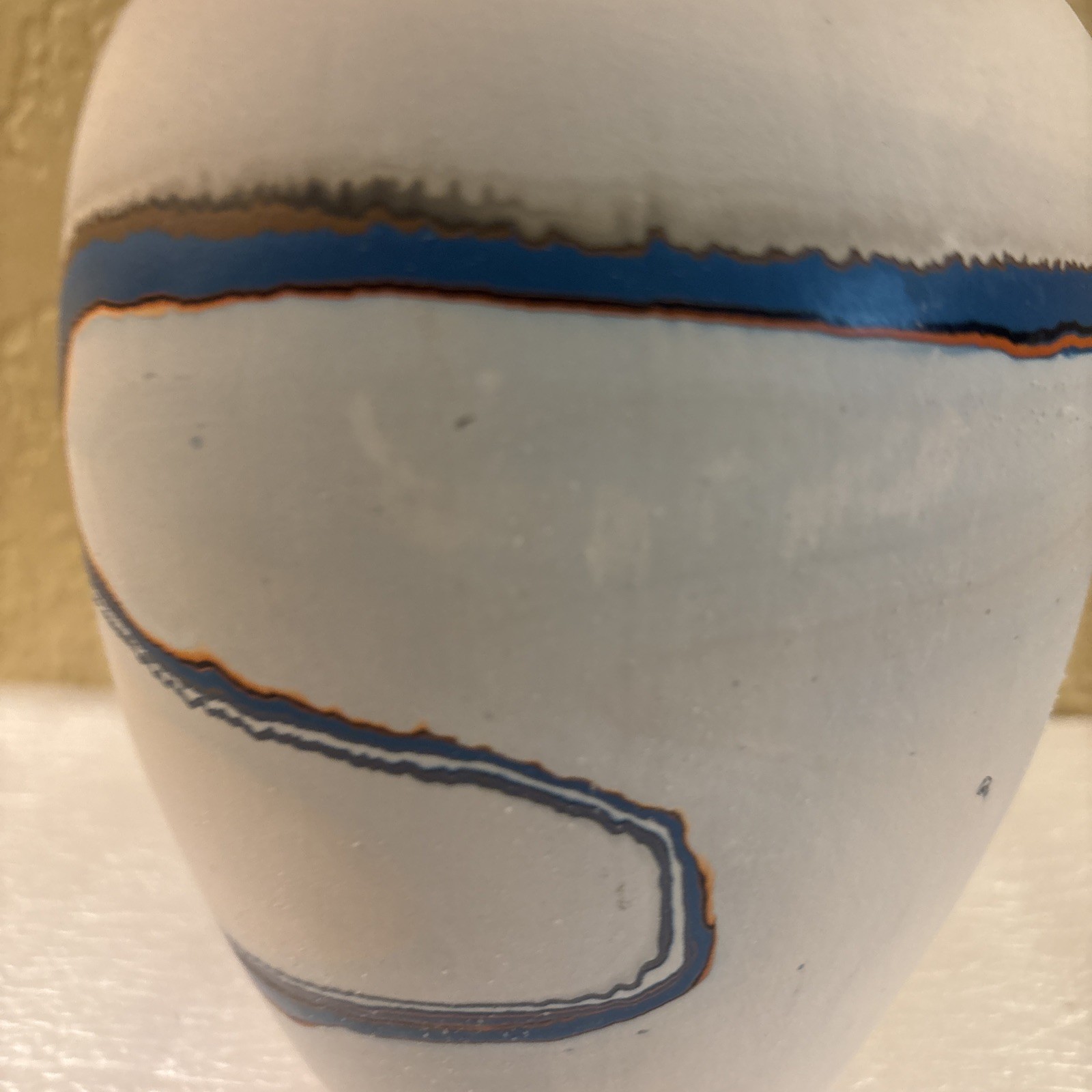 7.1/4” NEMADJI POTTERY VASE TURQUOISE Brown UNGLAZED Signed (g3