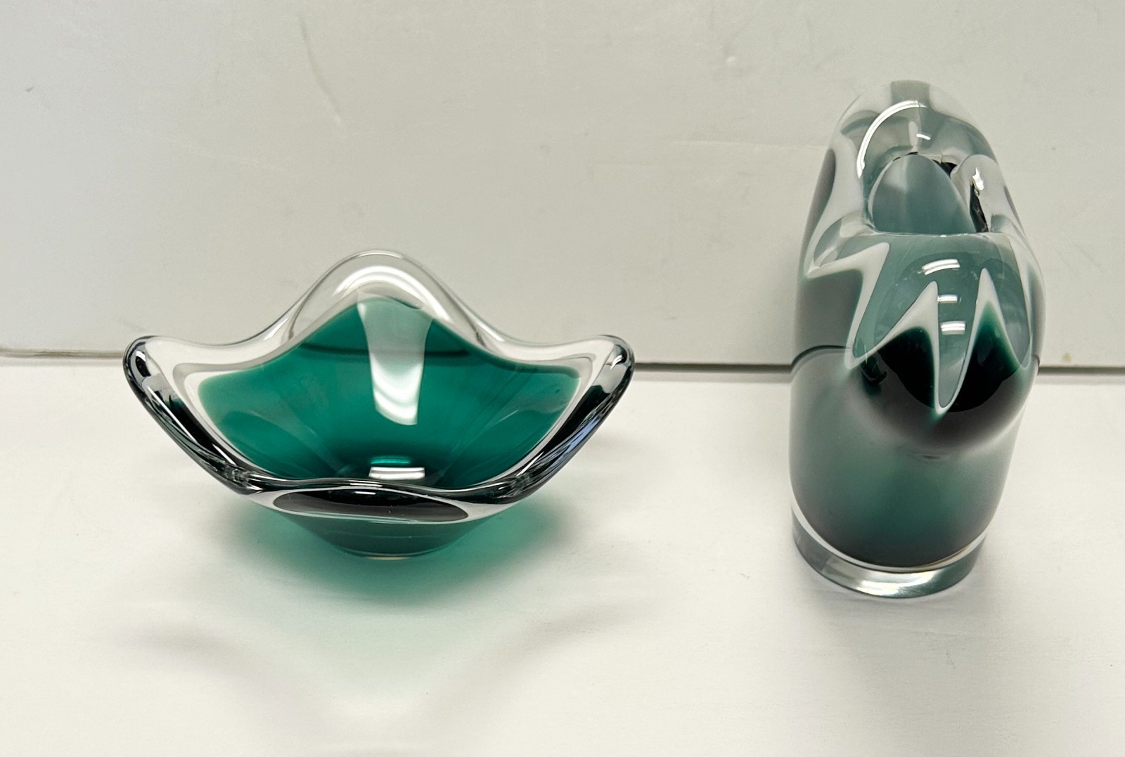 Paul Kedelv Coquille Glass Vase and Bowl – Forest Green – circa 1956
