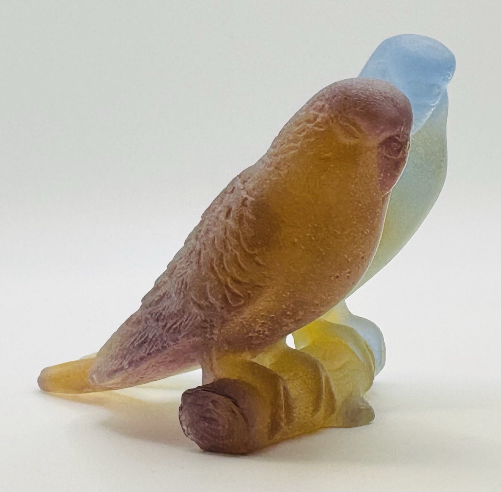 NIB FLAWLESS Glass Crystal DAUM France Two PARAKEET BIRDS Pate De Verre Figurine