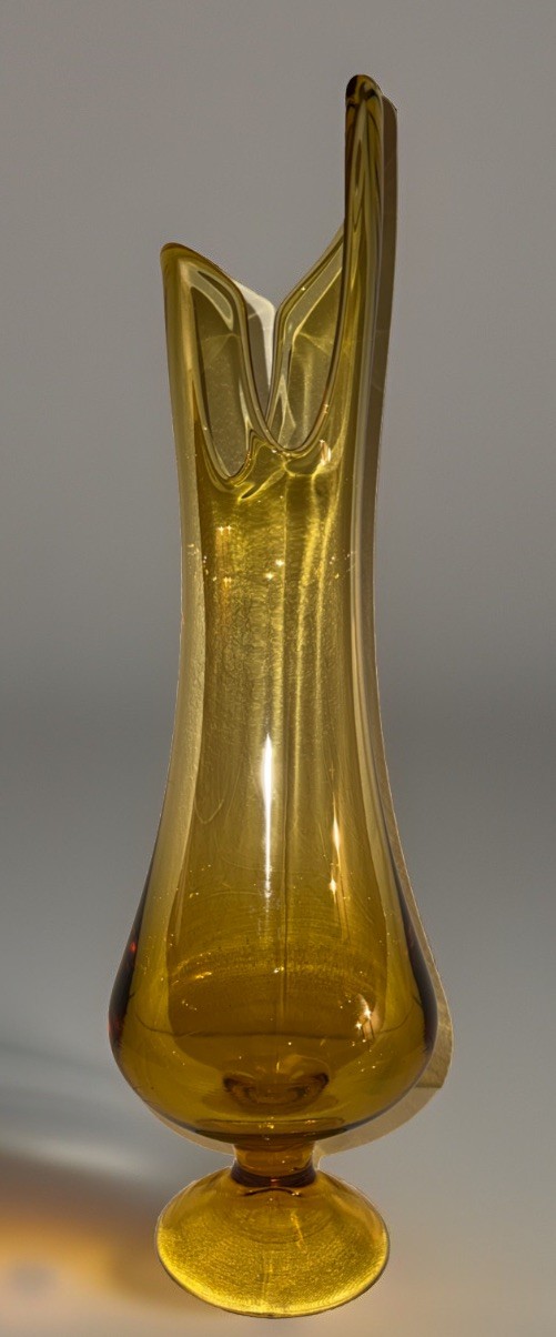 LE Smith Amber 19” Mid Century Swung Vase