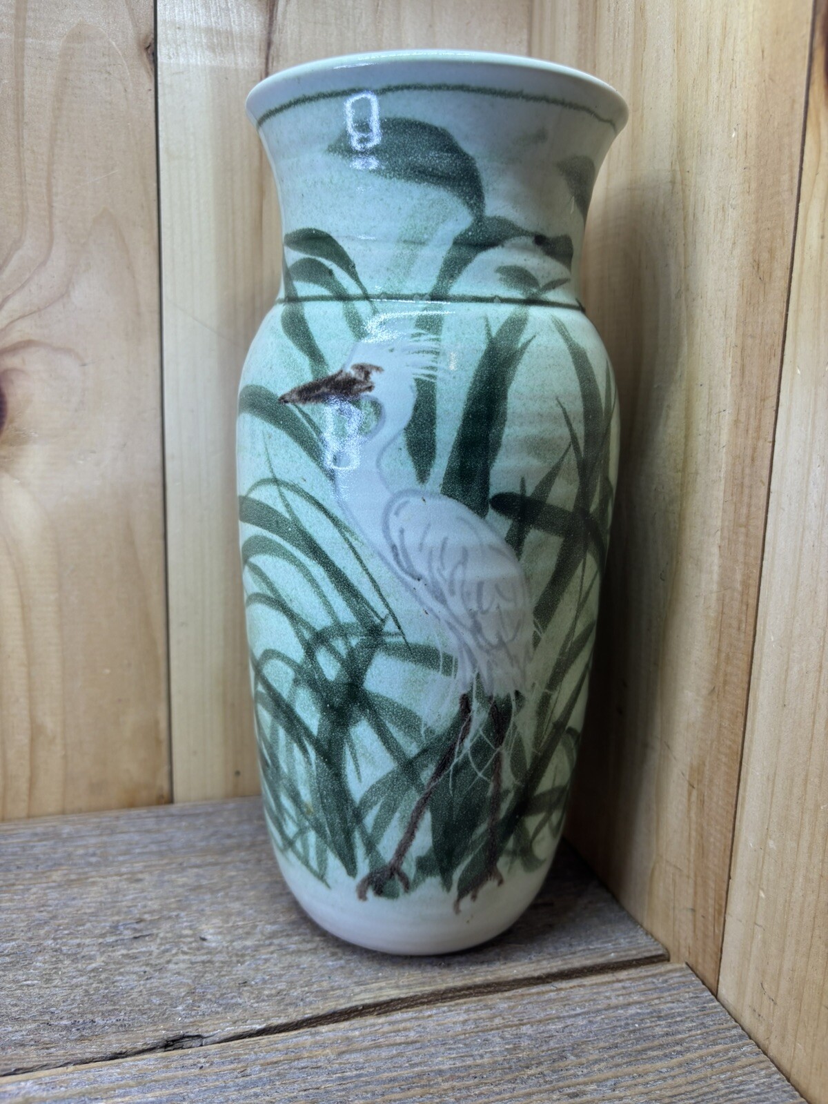 Rare Art Pottery Vase Large Pale Green Heron Egret Crane Coastal Scene Wetlands