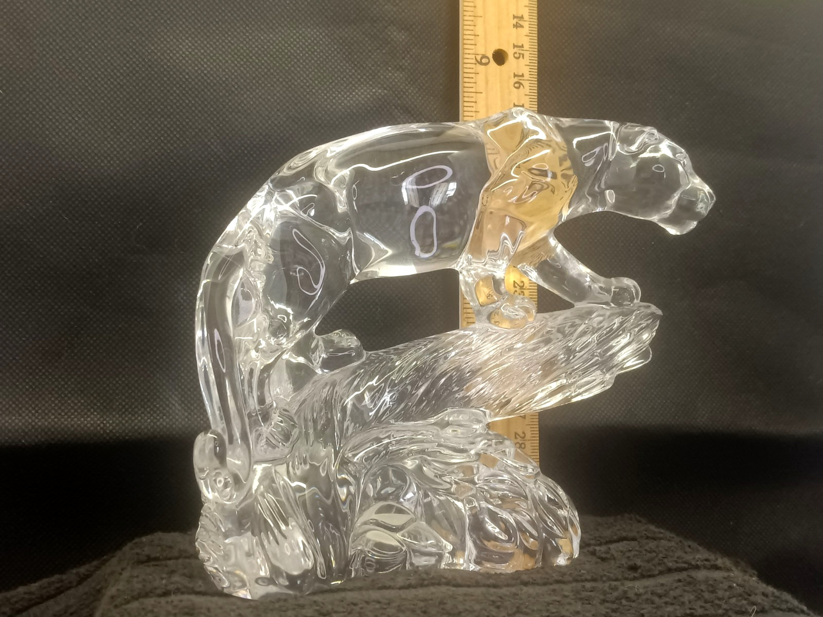 Crystal Jaguar #899 “Wonders of the Wild” 5.25″T x 6.5″L, 24% Lead Crystal (A)