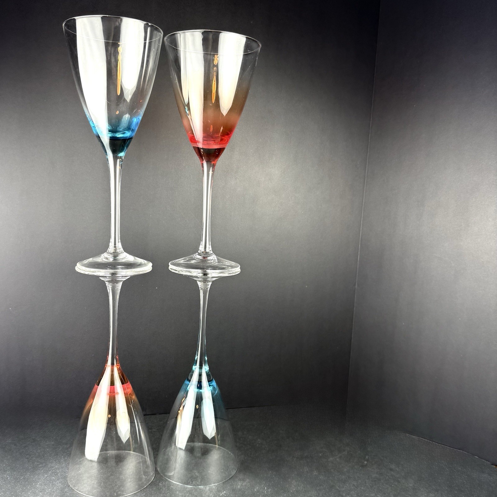 Vintage Tall 8 Oz Wine Glasses Blue/Coral Hand Blown Italy Set Of 4. Clear Stem