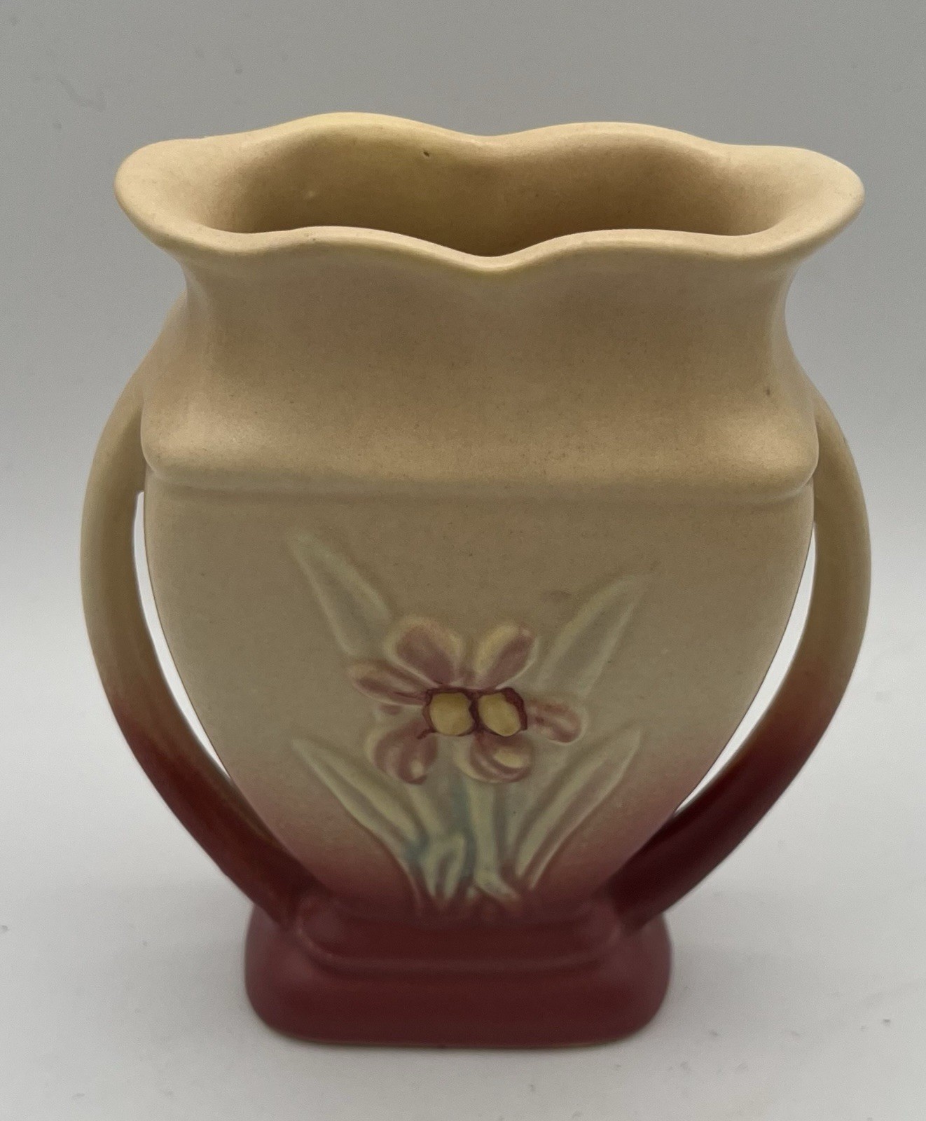 Vintage 40s Hull Pottery 405 3/4 Iris Pink And Peach Double Handle Vase AS IS