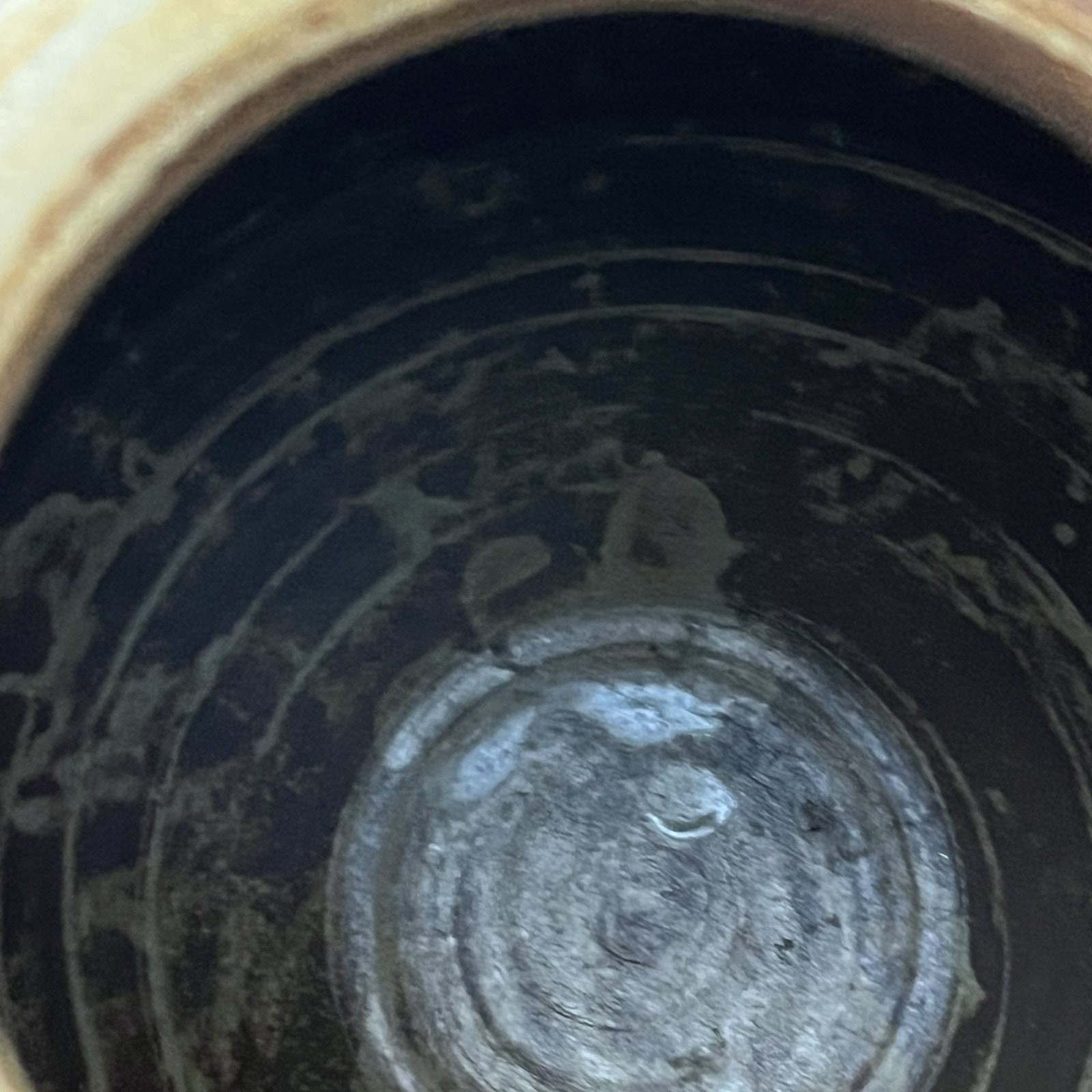 Studio Art Pottery Ceramic Vase 14.5″ Freehand Sgraffito Floral Design Signed