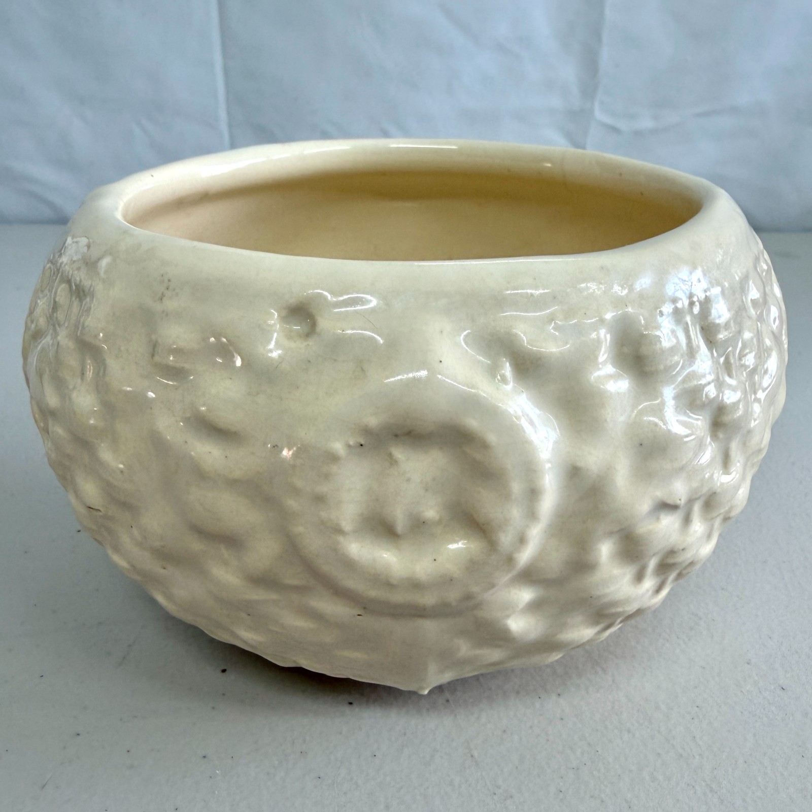 Vintage Nelson McCoy Basketweave Hanging Planter Ivory Pottery Bowl 5in 1930s