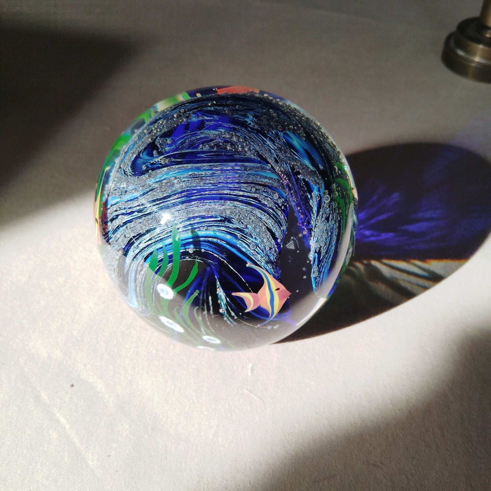 Vintage Signed Zellique Studios Art Glass Paperweight Ocean Aquarium Scene