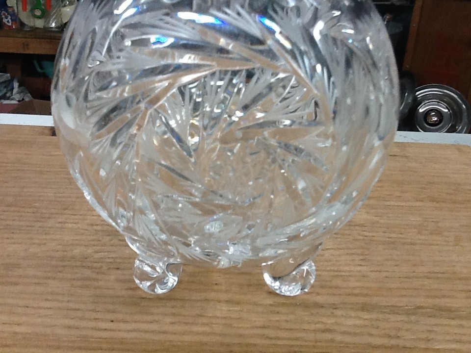 Vintage Hand Cut Lead Crystal 3 Footed Rose Bowl Whirling Star Pinwheel Pattern