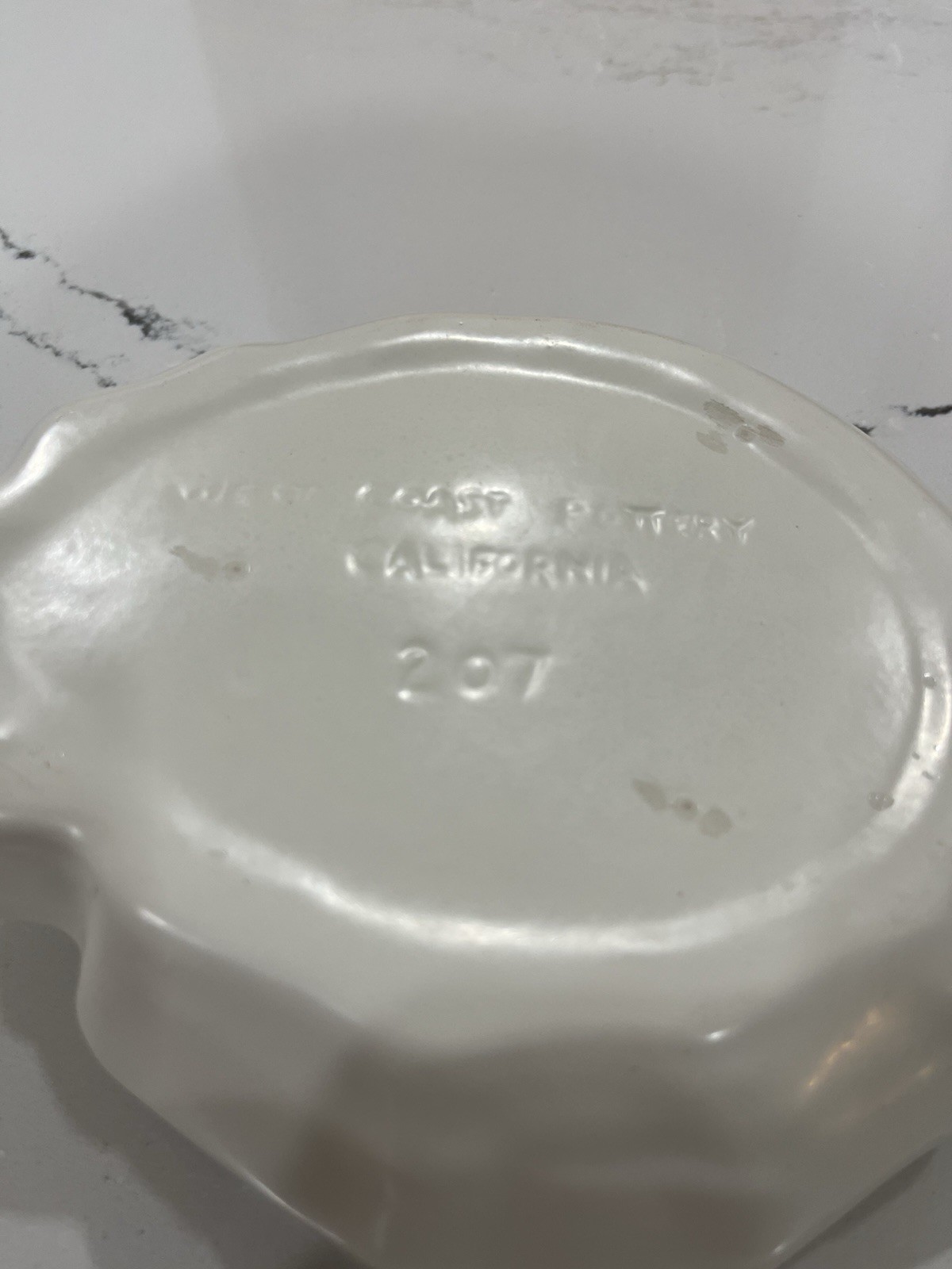 Vintage MCM West Coast Pottery Seashell Dish White & Turquoise 9 x 6 x 2.25”