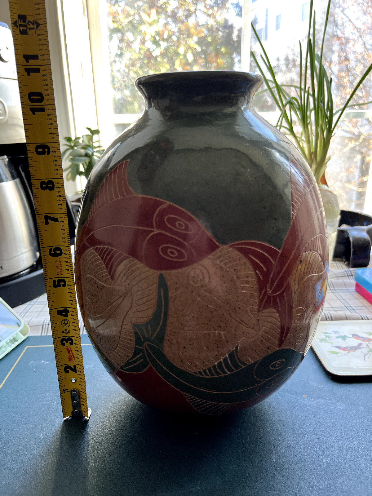 Signed Nicaraguan Pottery Vase Hand Painted, 11” tall Bladamir Norori