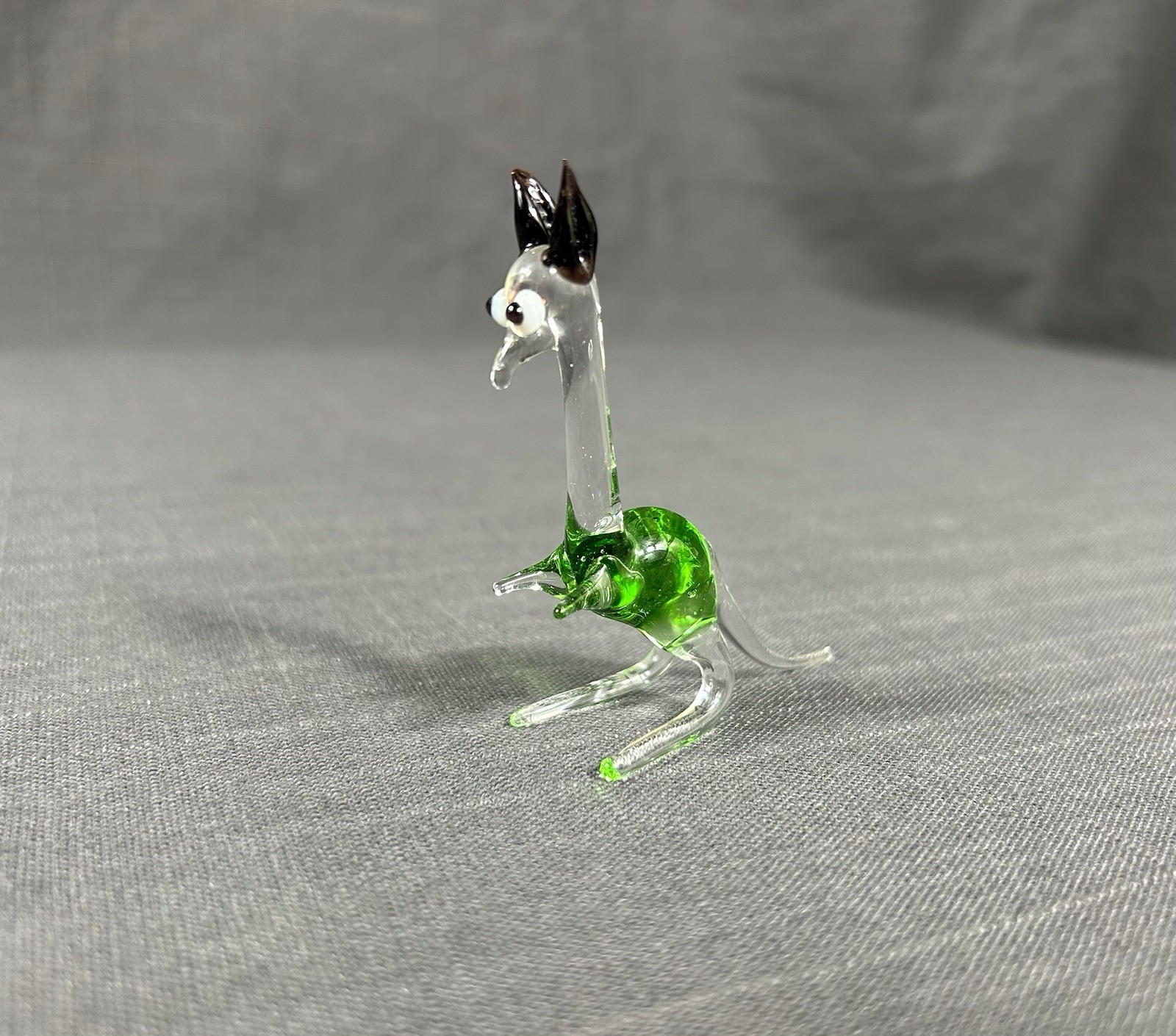 Vtg Hand Blown Glass Green Kangaroo Animal Australia Art Sculpture Cute Goofy