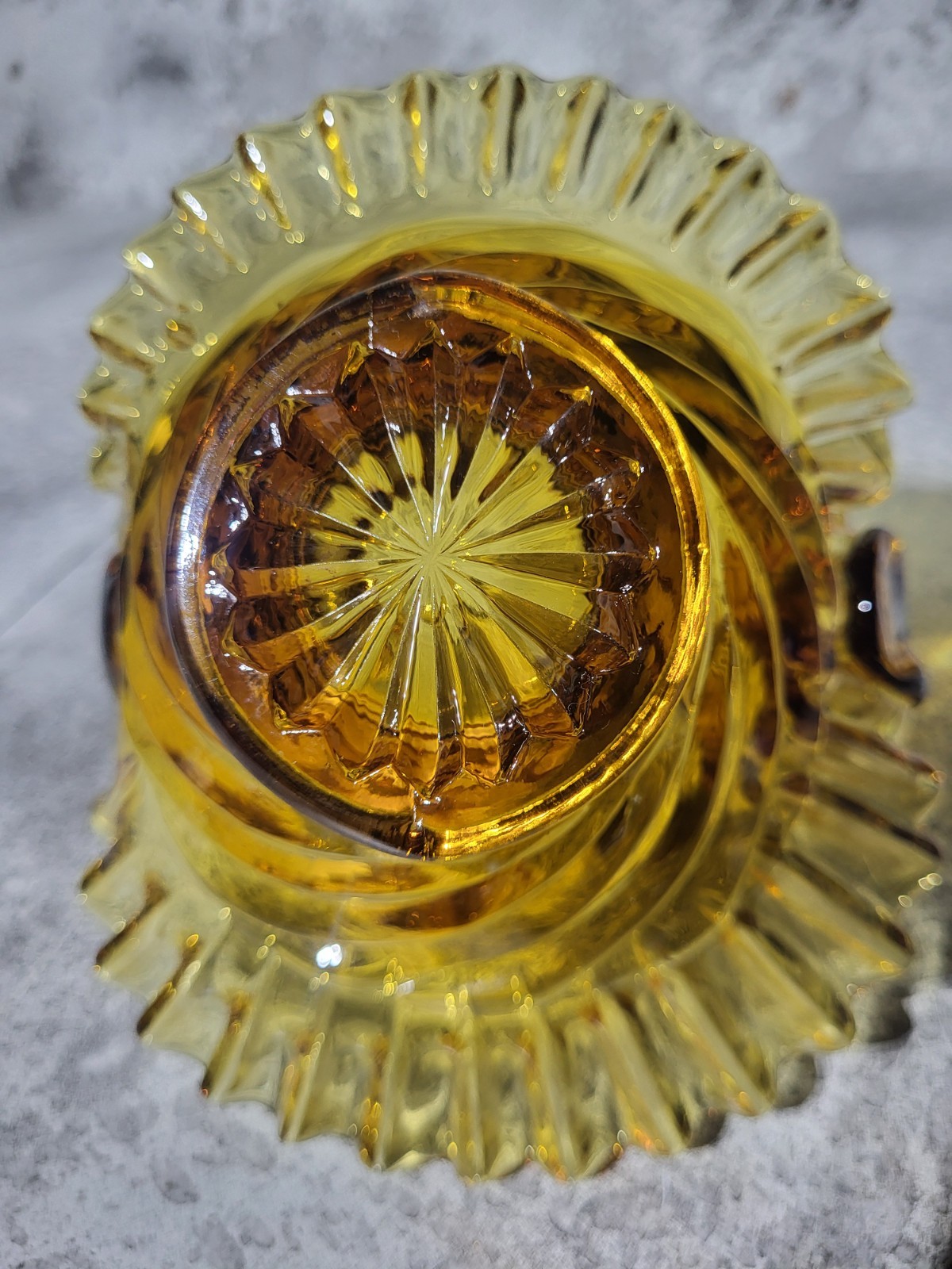 VTG Fenton Amber Pressed Art Glass Basket Ruffled Edges Handle 6″ Candy Trinket