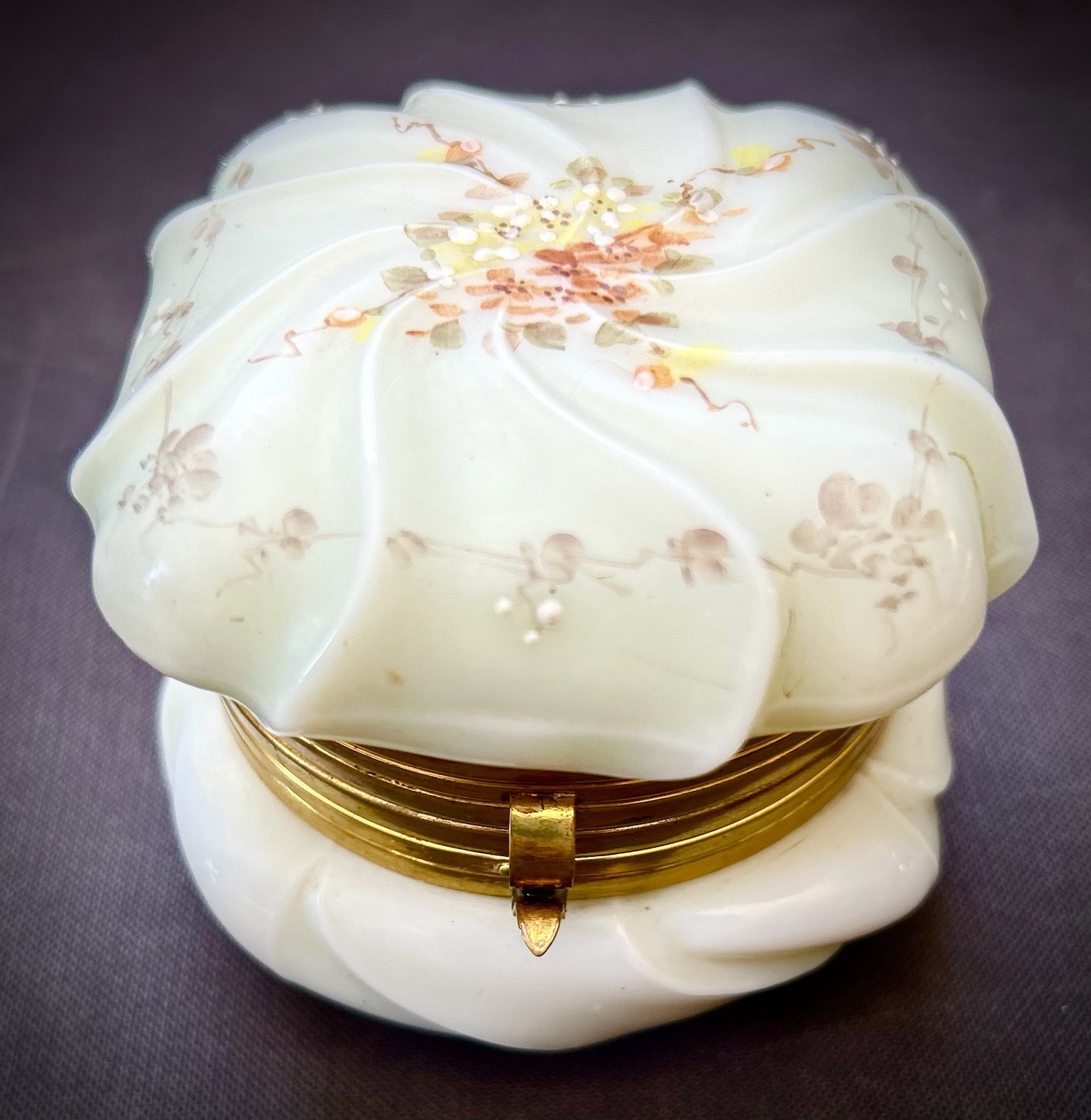 Wavecrest Hinged Jewelry Casket Dresser Box- Hand Painted Flowers