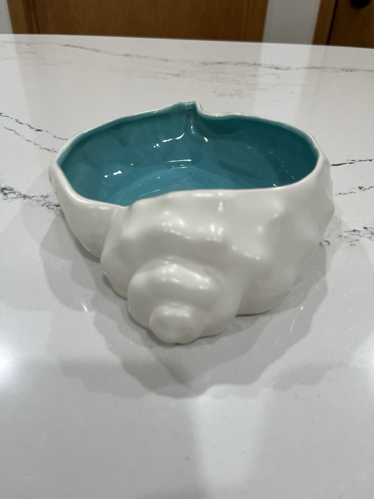 Vintage MCM West Coast Pottery Seashell Dish White & Turquoise 9 x 6 x 2.25”