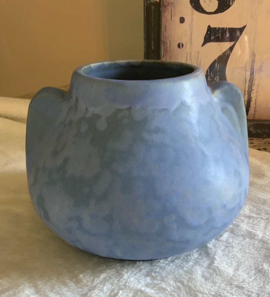 Brush McCoy Art Vellum 1930s Art Deco Pottery Mottled Matte Blue Fawn Vase 716