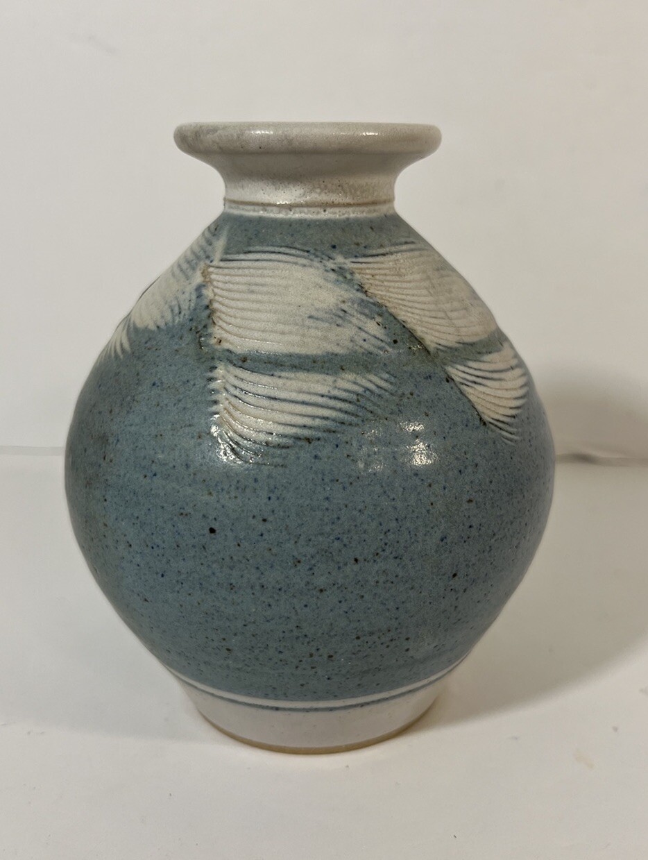 Art Pottery Vase Light Blue and White Speckled Stoneware Signed 4.75 Inch