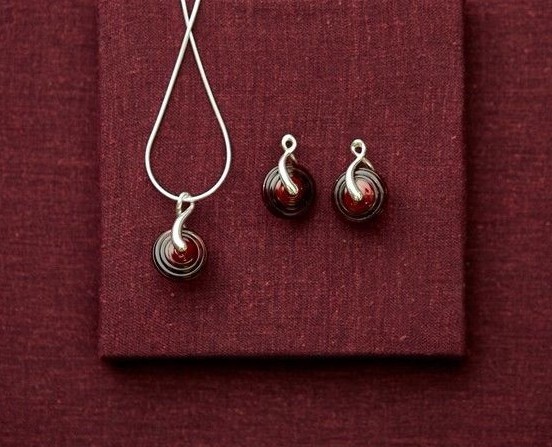 Fenton Glass Necklace & Earrings Set Sterling Silver Paper Lantern Design