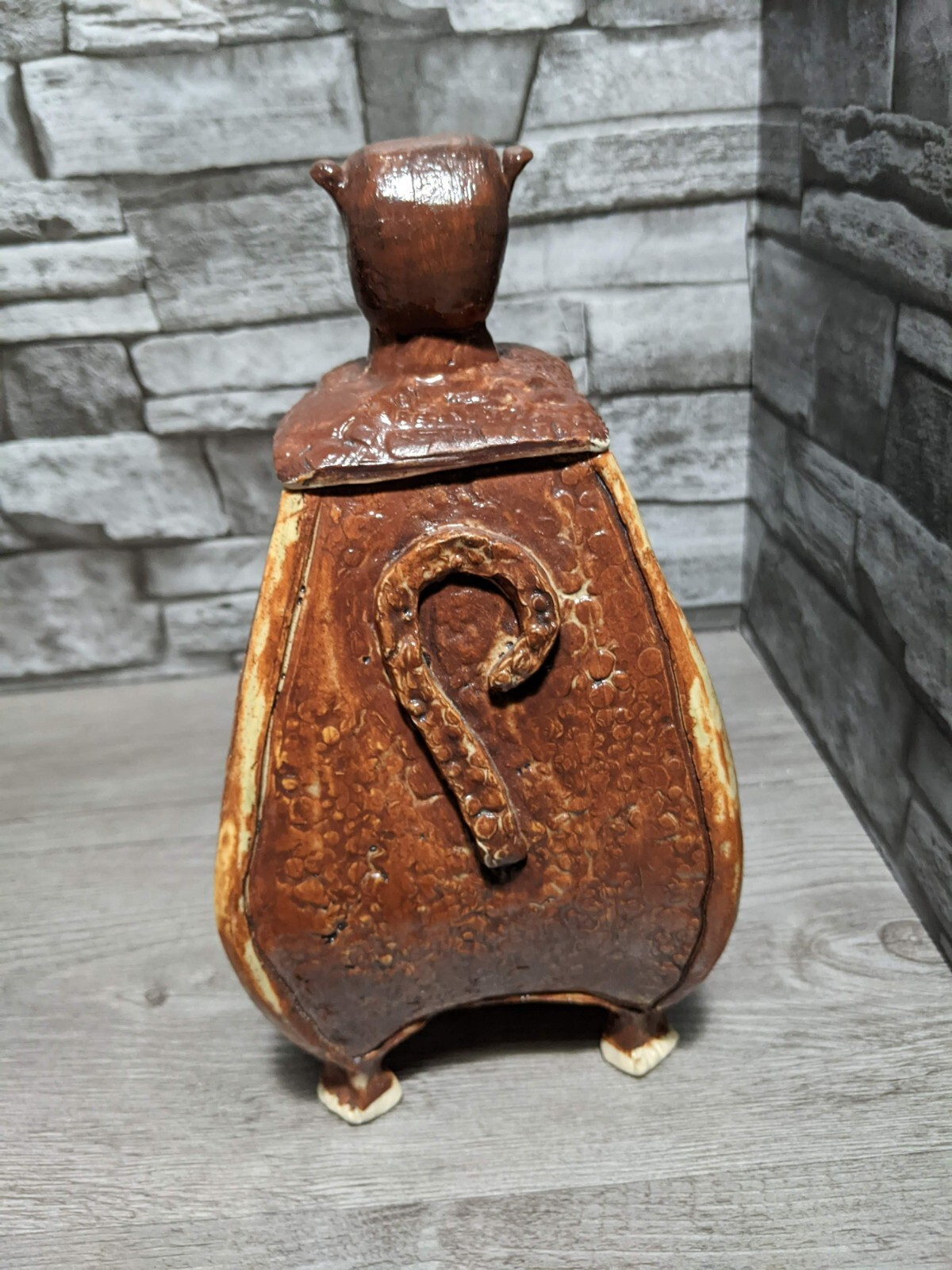 Unique 9.5″ Art Pottery Animal Vase Urn Jar Creature Monster Figurine Sculpture